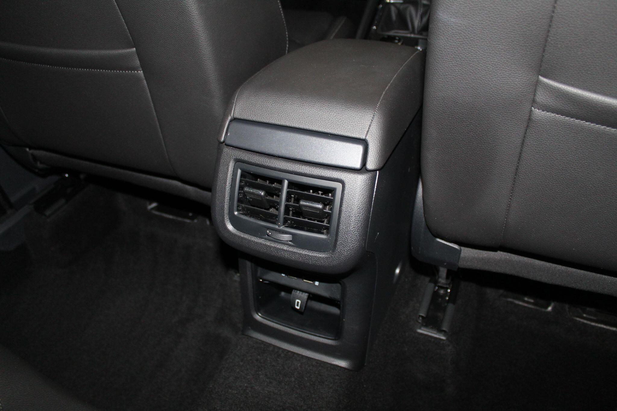 SEAT Ateca view 52