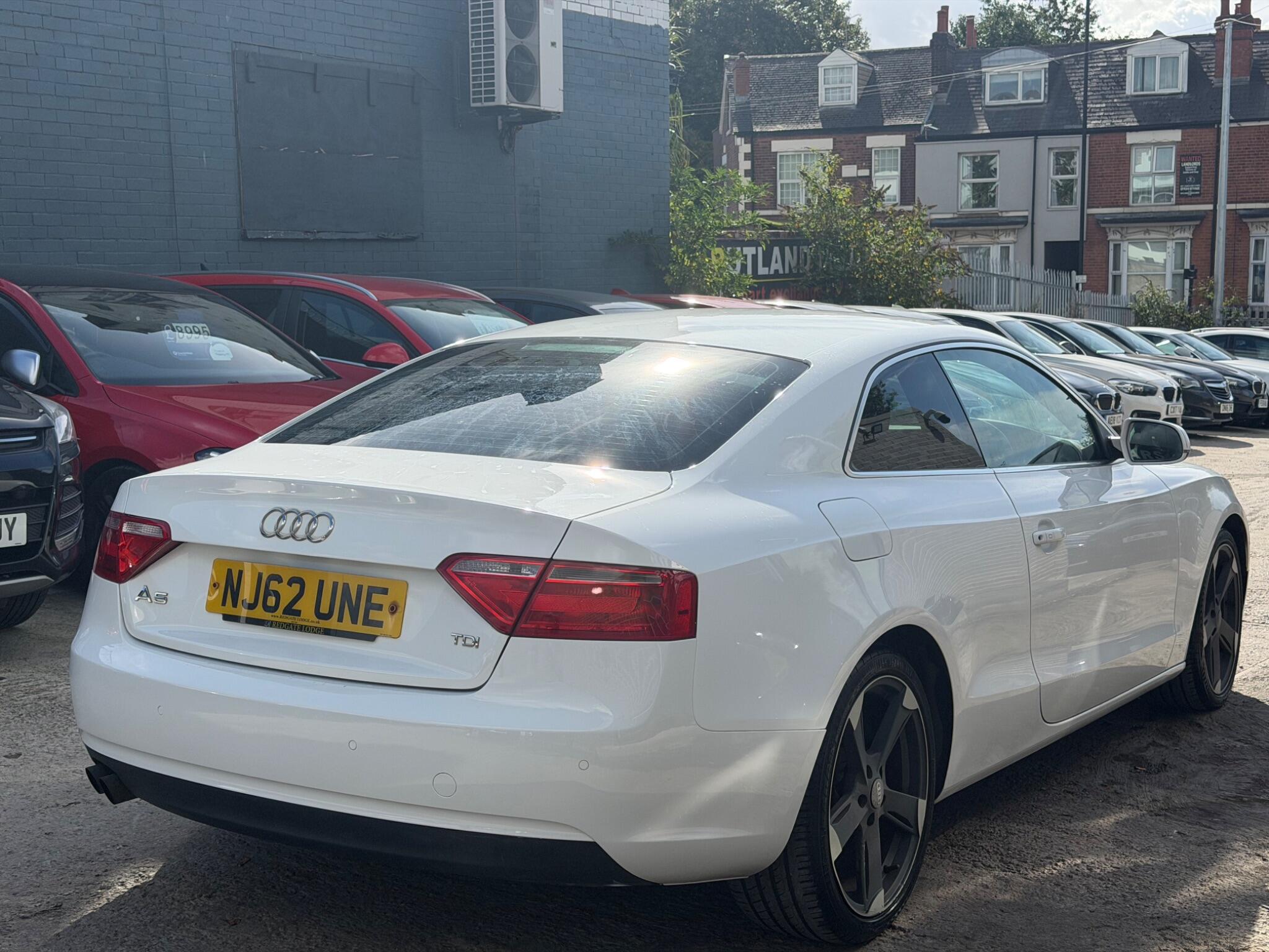 Audi A5 view 4