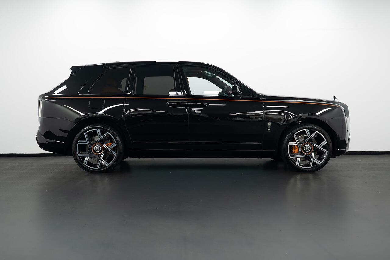 Rolls-Royce Cullinan view 30