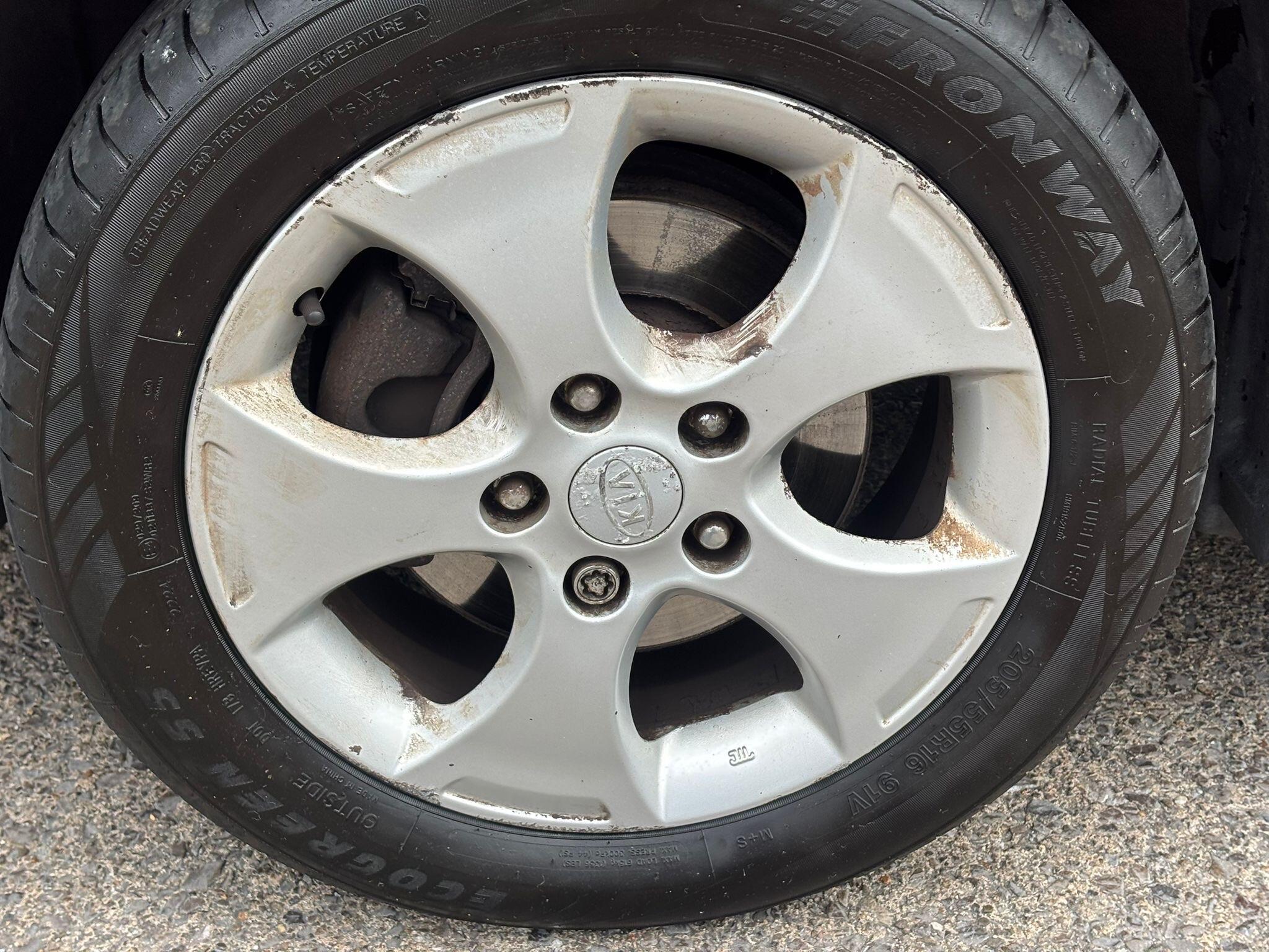 Kia Venga view 36