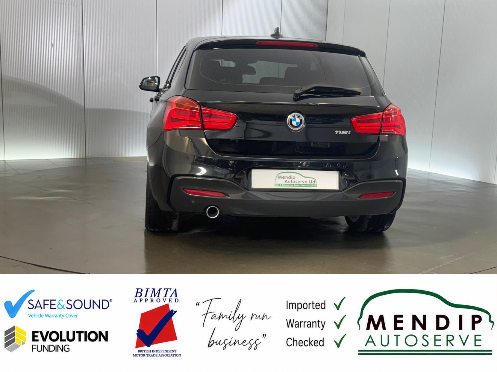 BMW 1 Series view 20