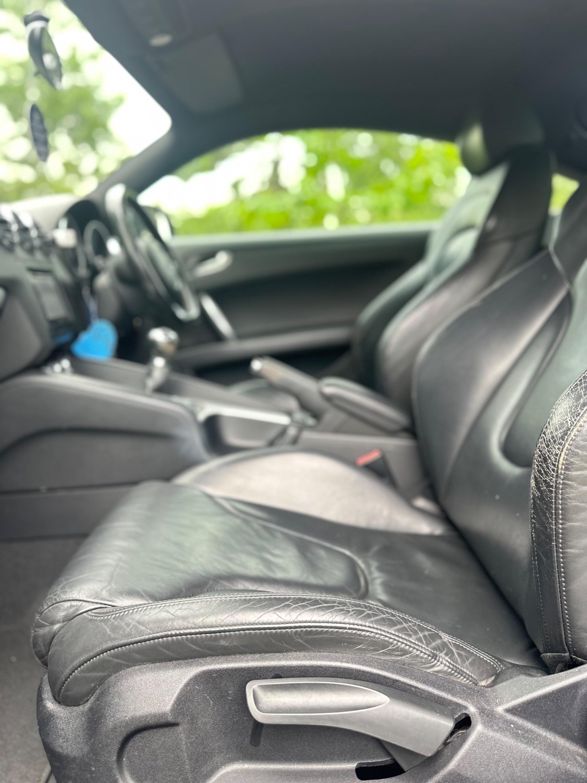 2007 Audi TT image 12
