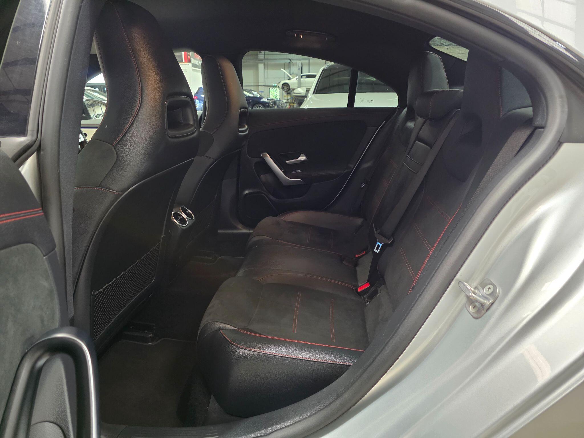 Mercedes-Benz Cla view 25