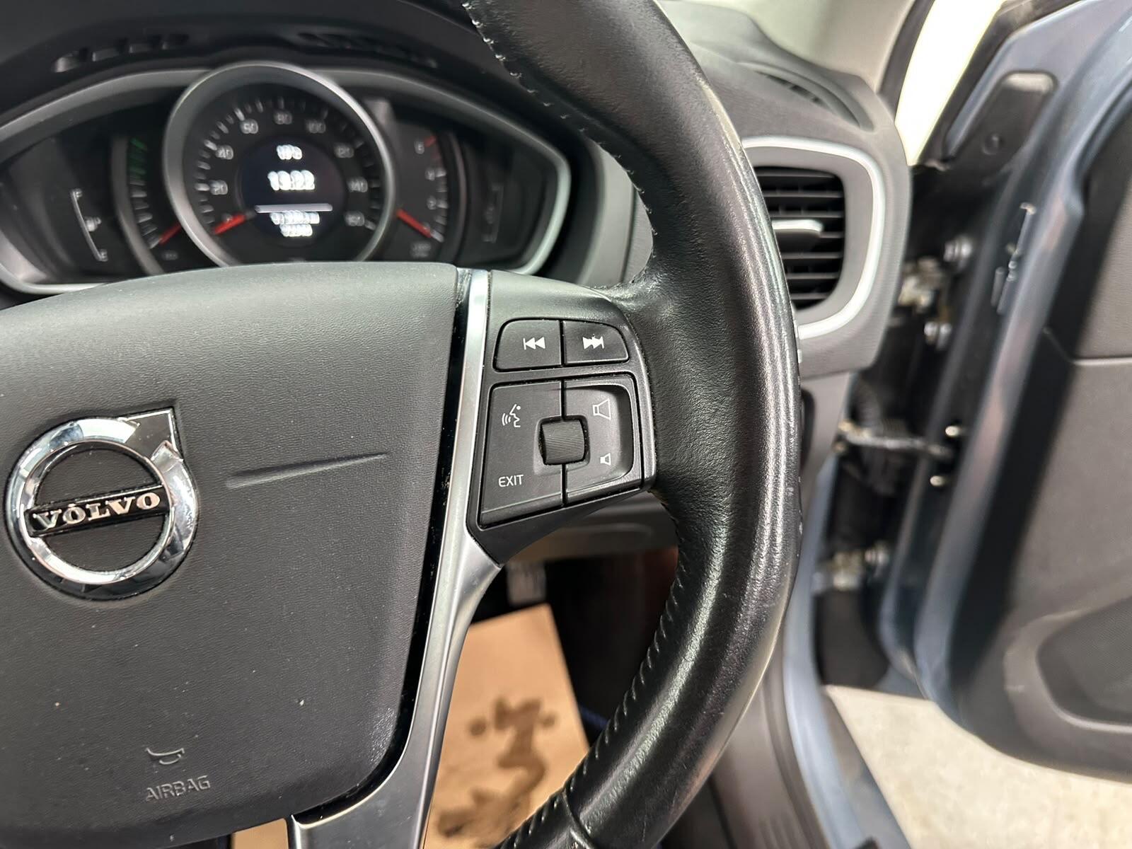 Volvo V40 view 31