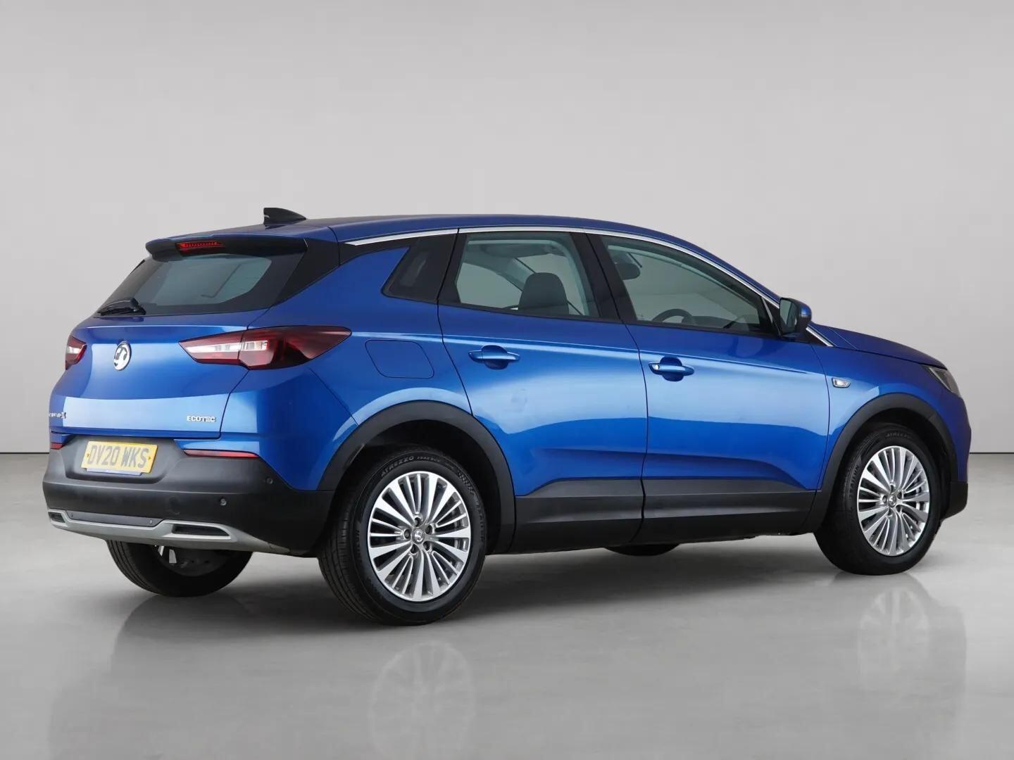 Vauxhall Grandland X view 5