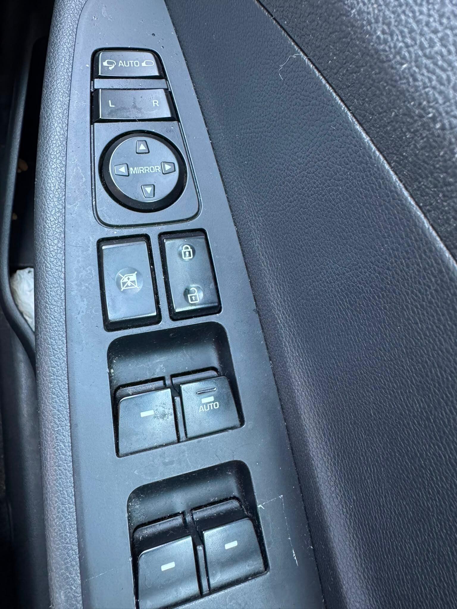 Hyundai Tucson view 18