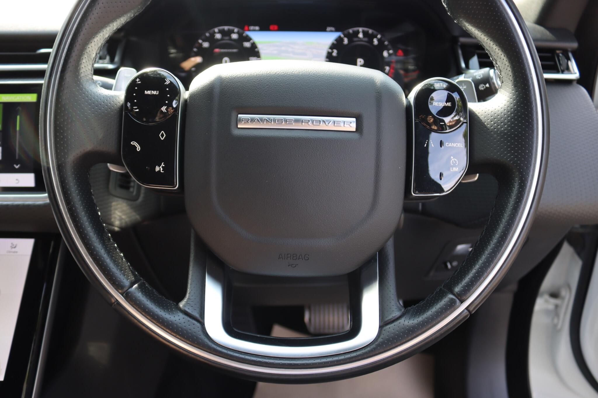 Land Rover Range Rover Velar view 34
