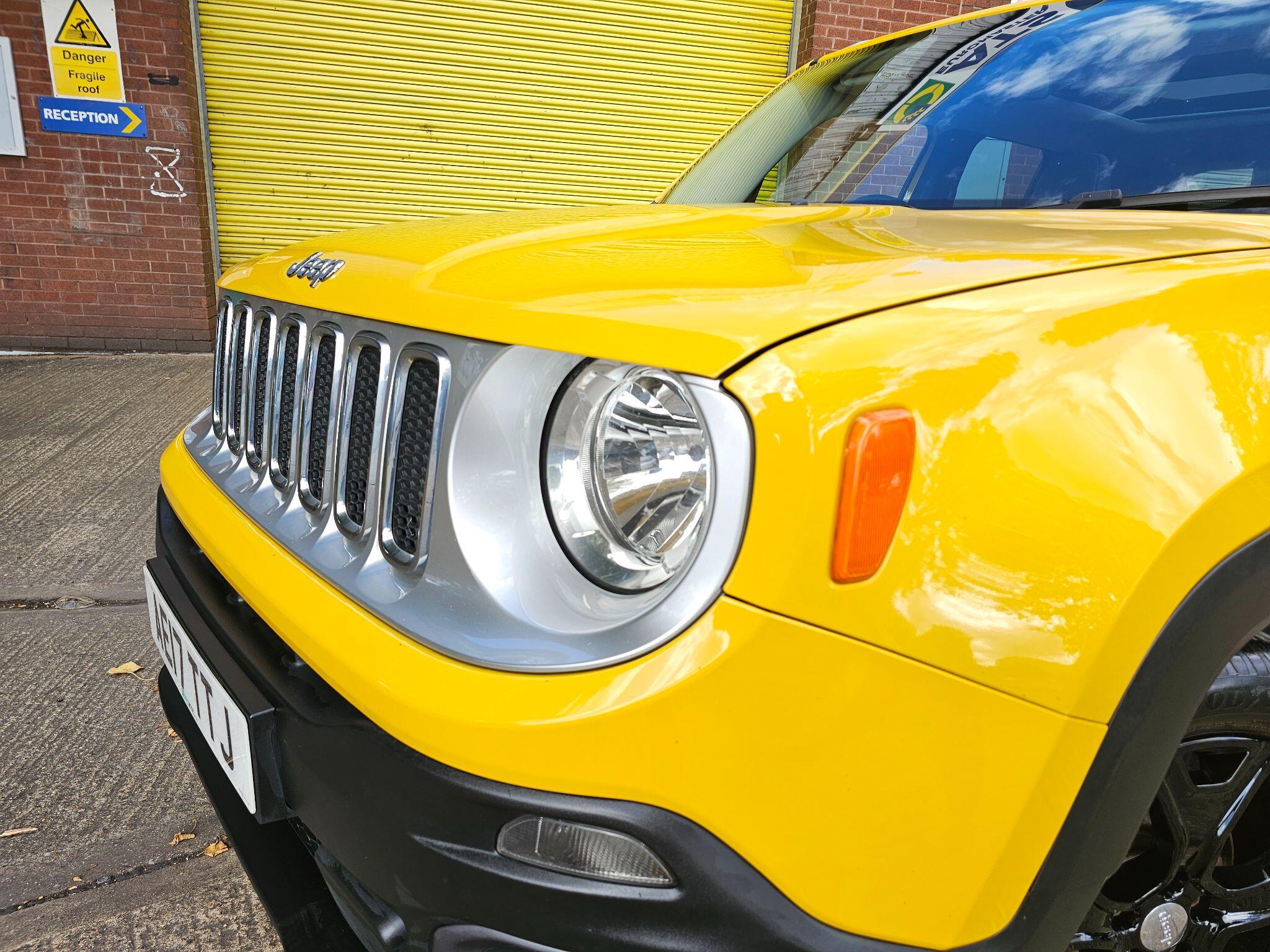 Jeep Renegade view 51