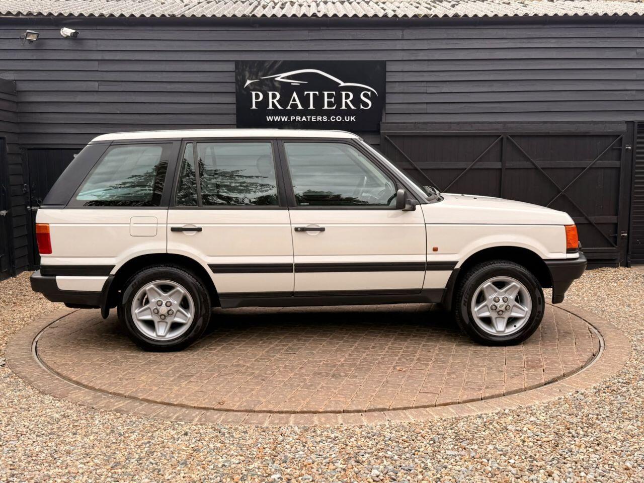 Land Rover Range Rover view 5