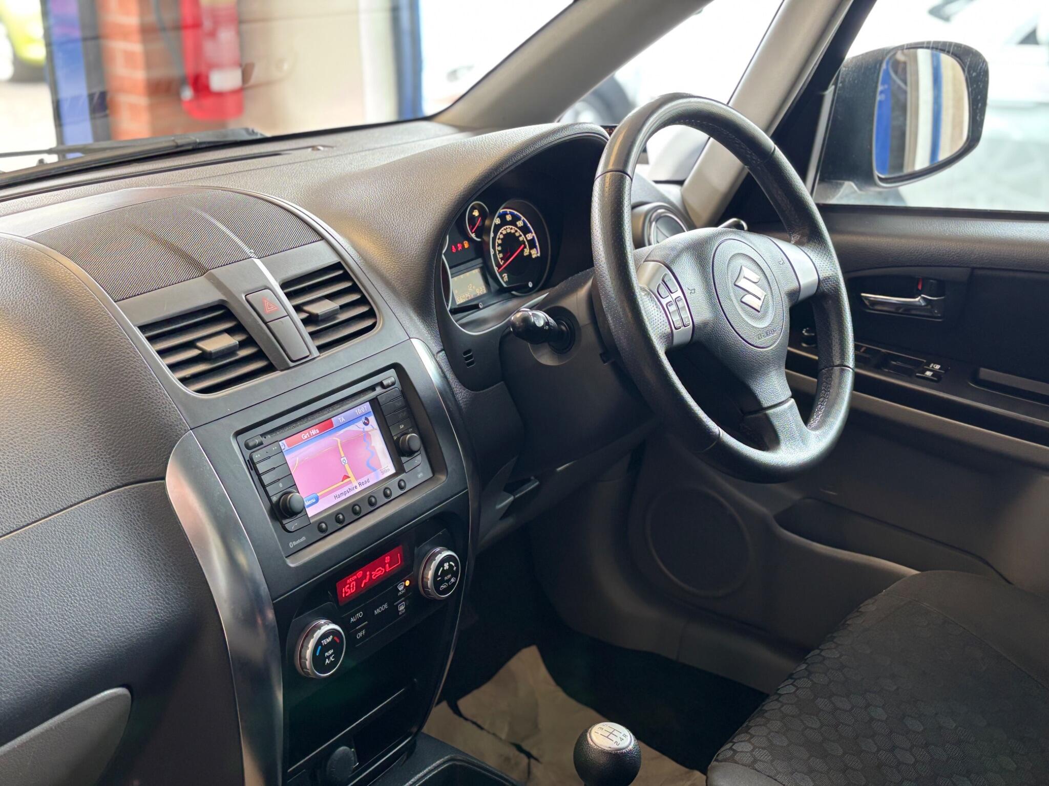 Suzuki SX4 view 10