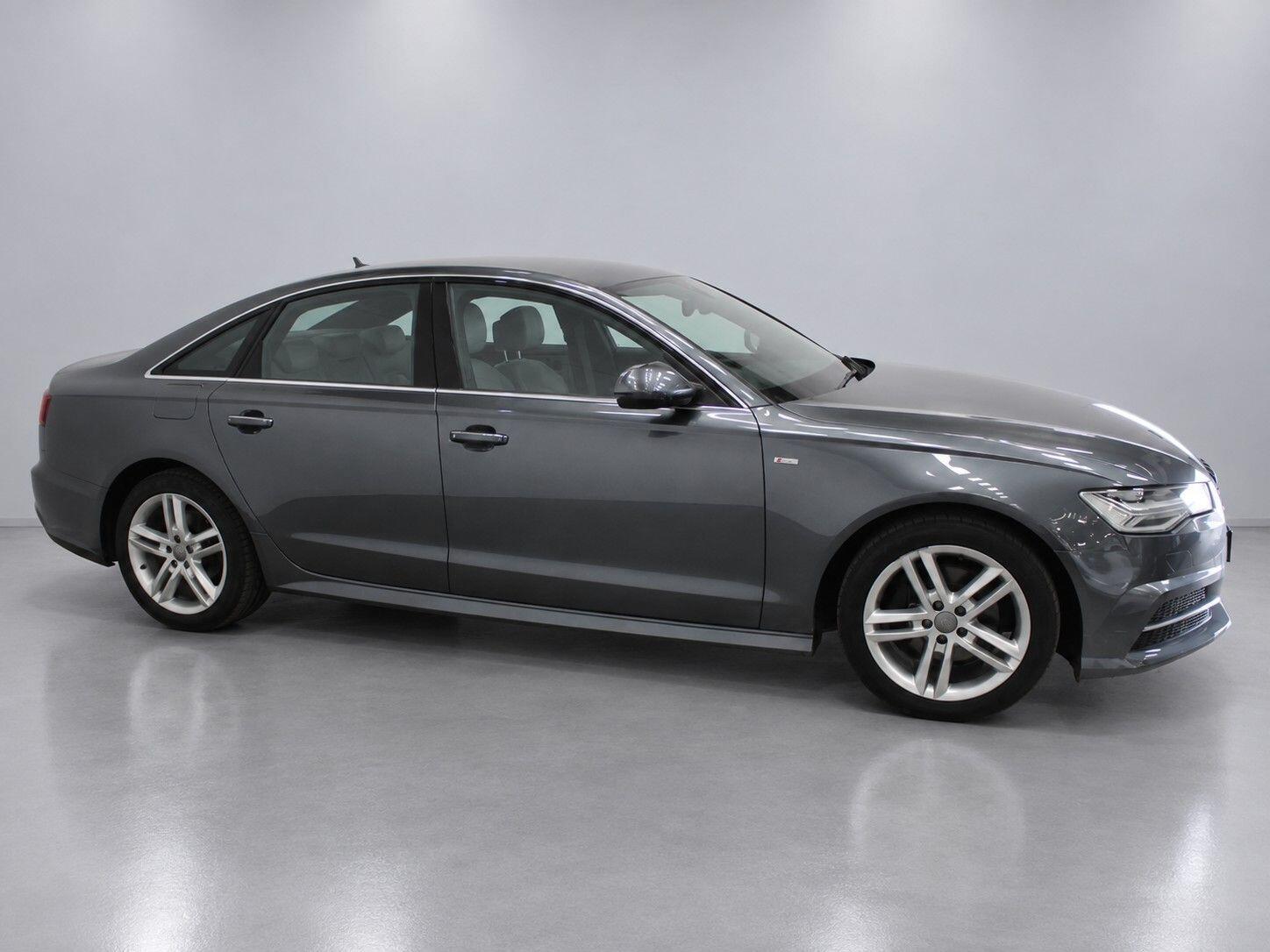 Audi A6 view 4