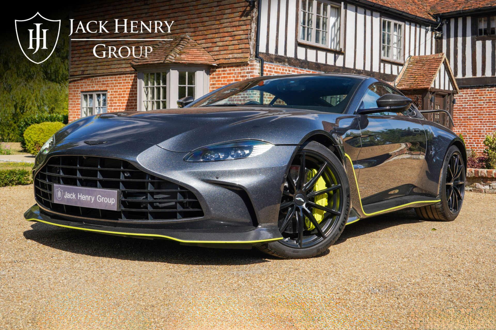 2022 Aston Martin Vantage in Grey for sale