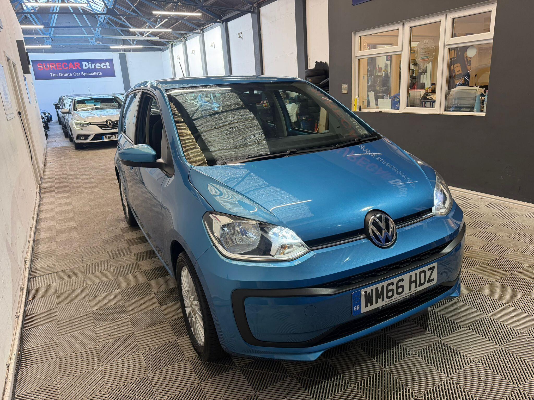 Volkswagen Up! view 4