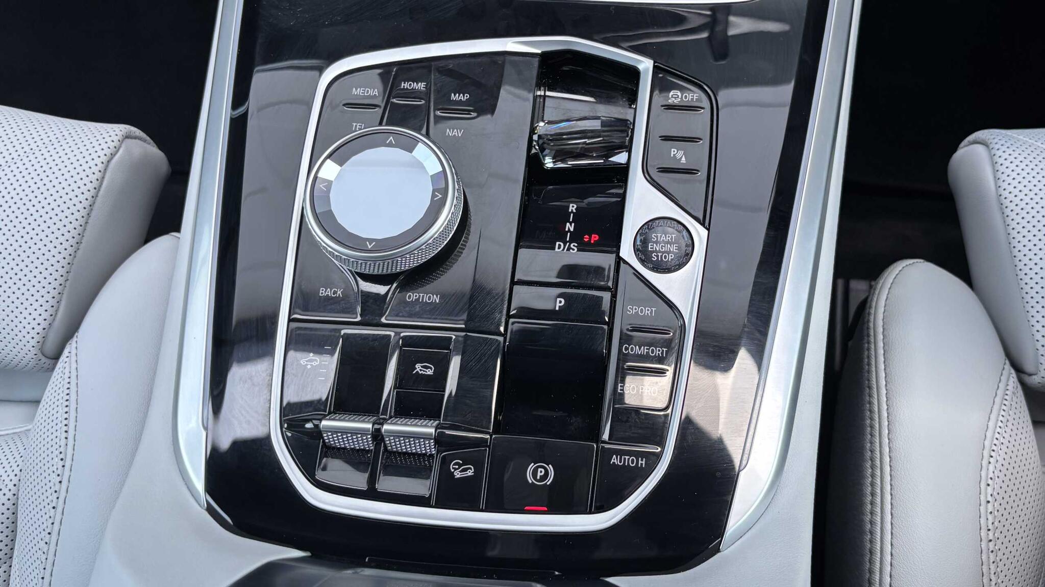 BMW X5 view 15