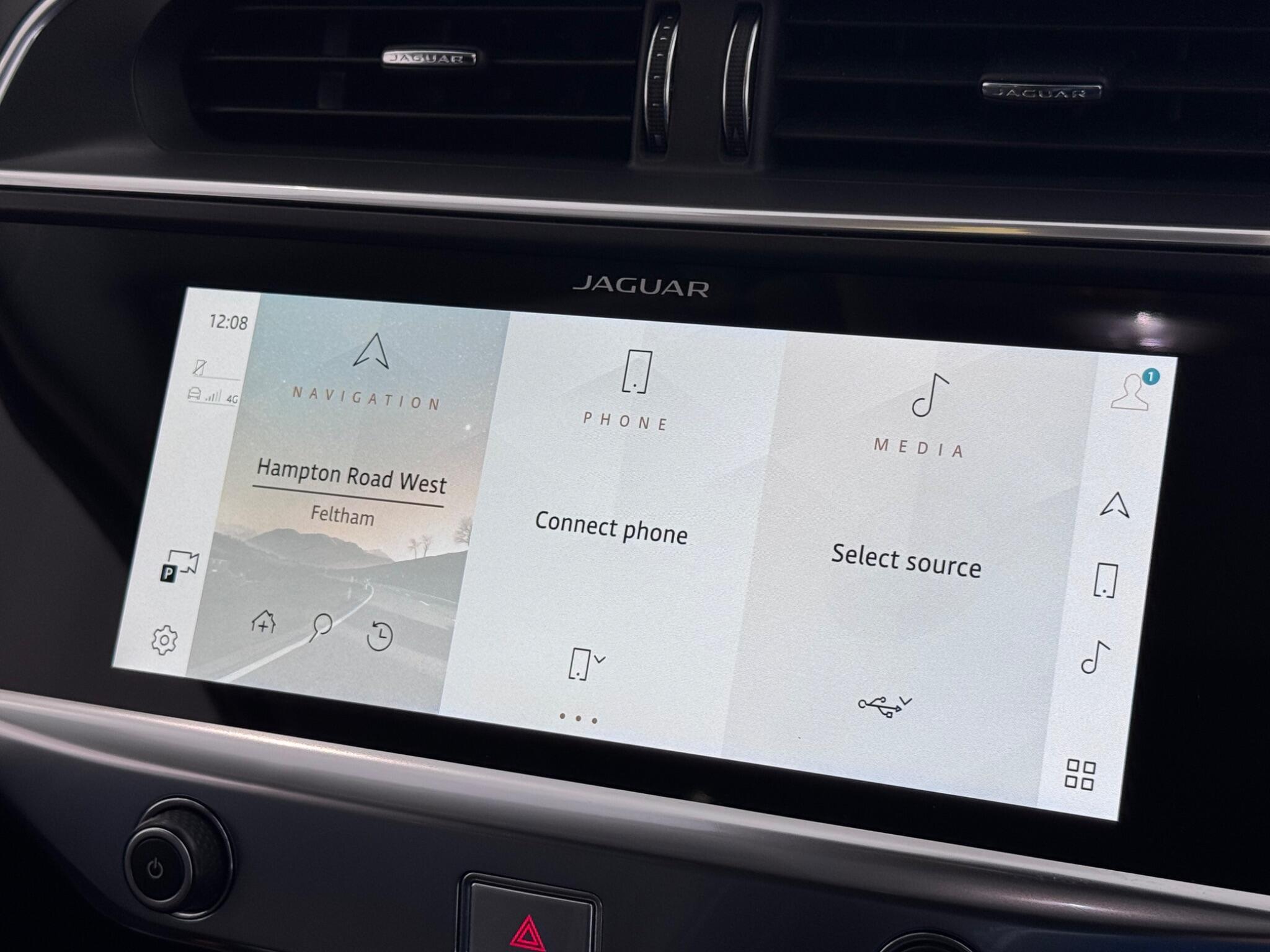 Jaguar I-Pace view 27