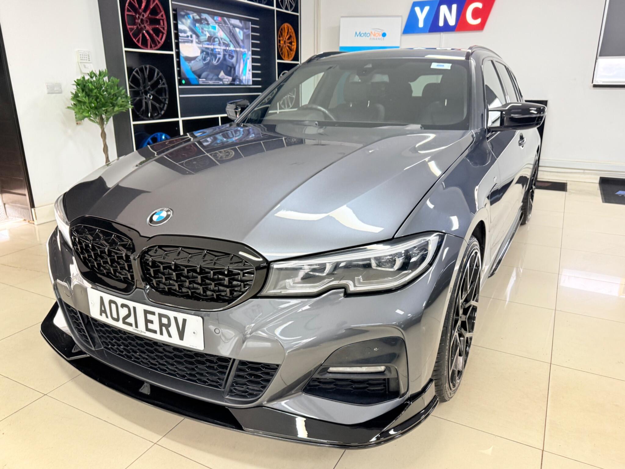 BMW 3 Series view 30