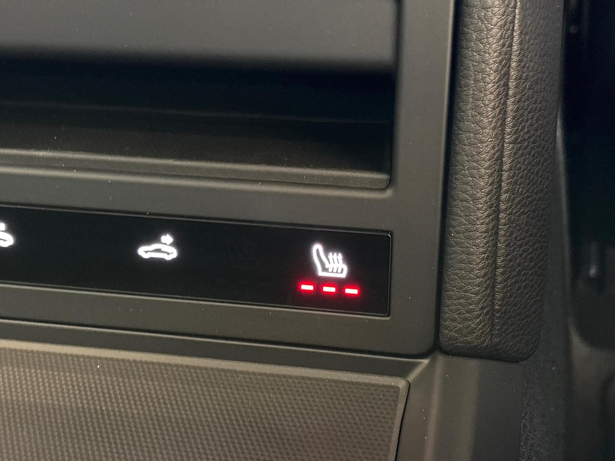 Porsche Panamera view 50