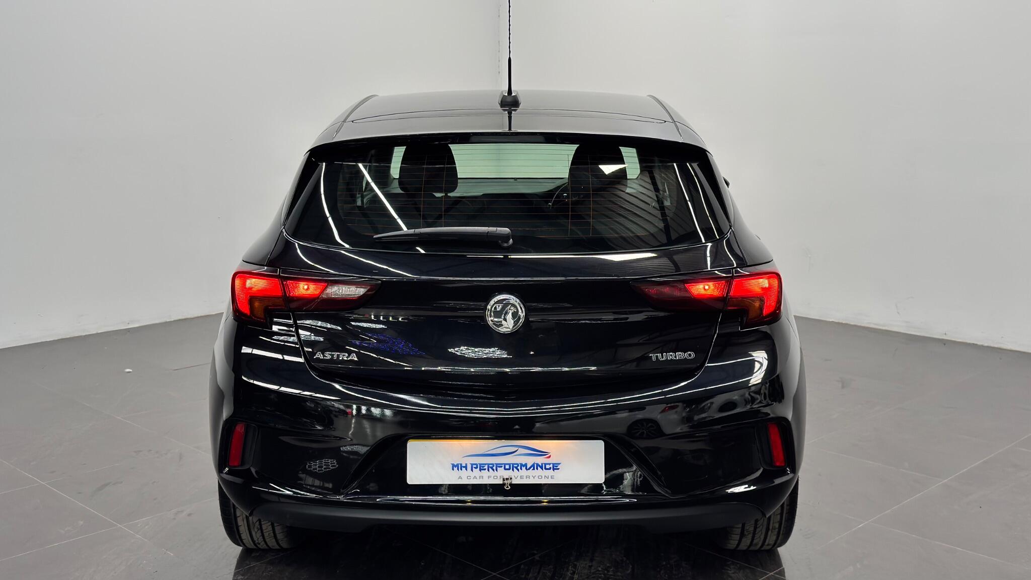 Vauxhall Astra view 23