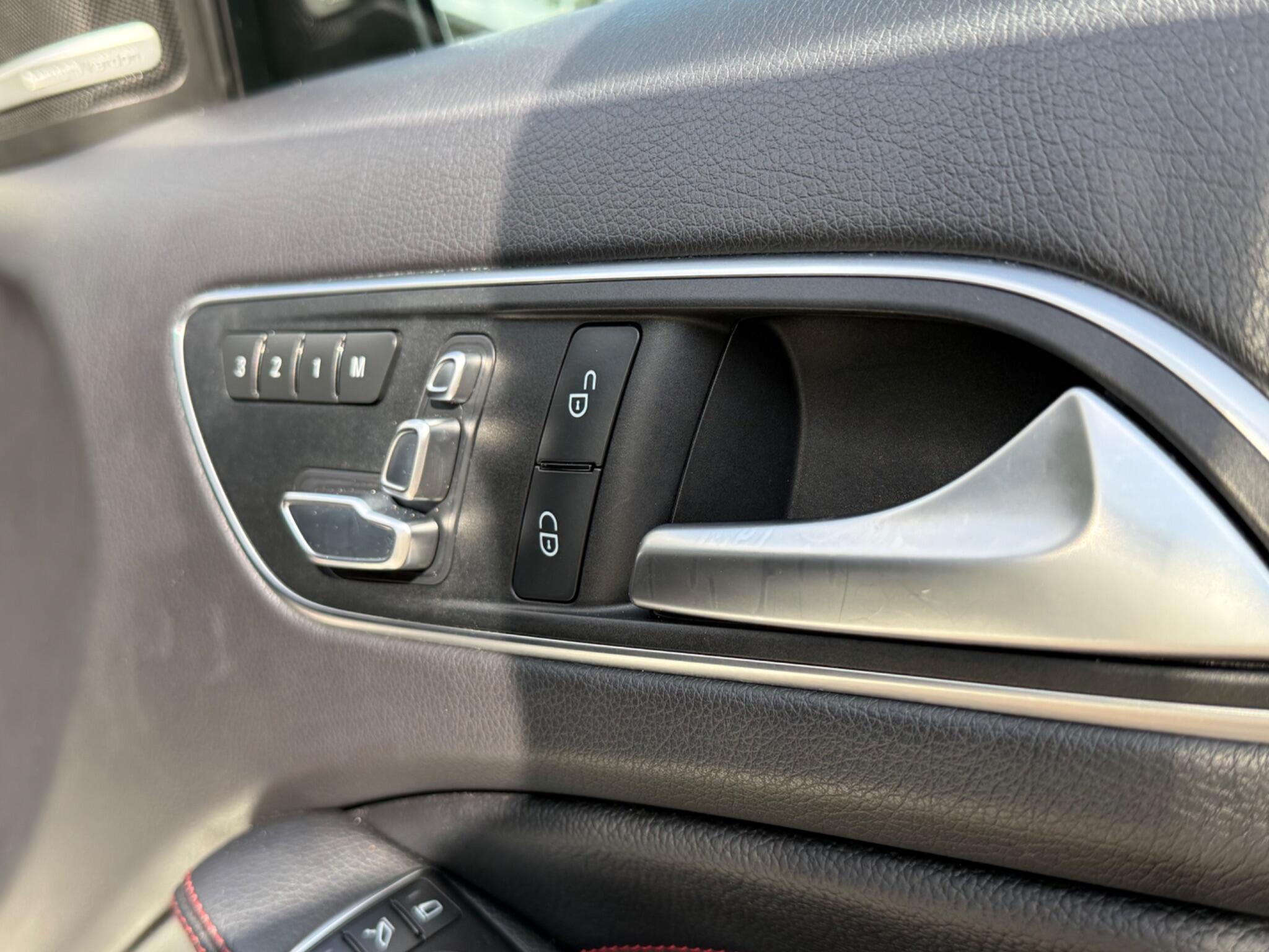 Mercedes-Benz A Class view 18