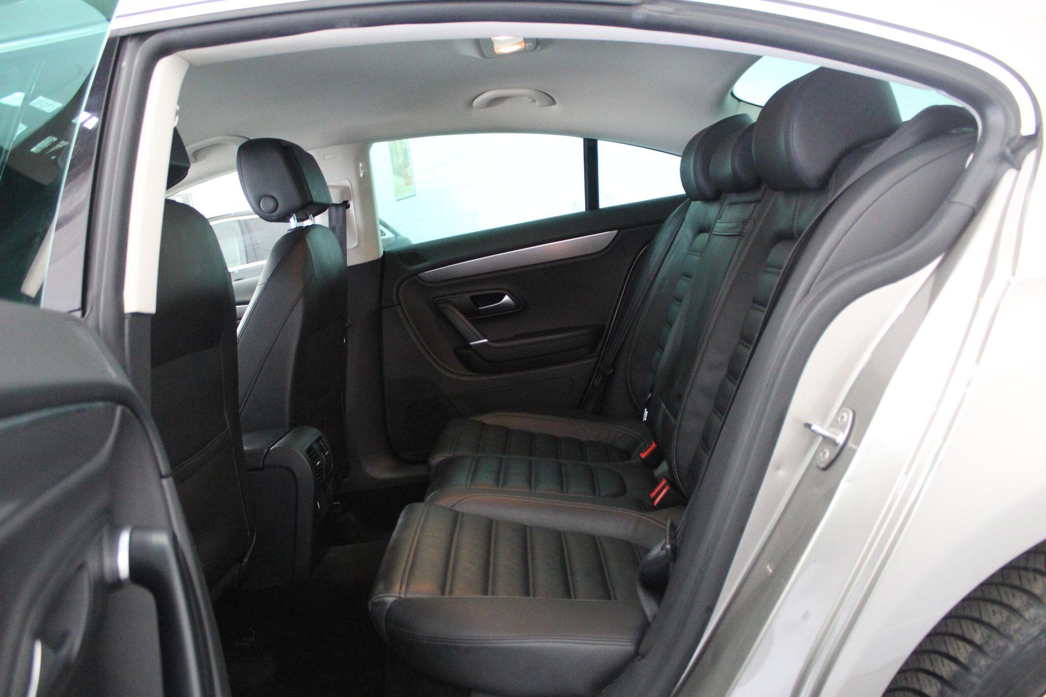 Volkswagen CC view 49