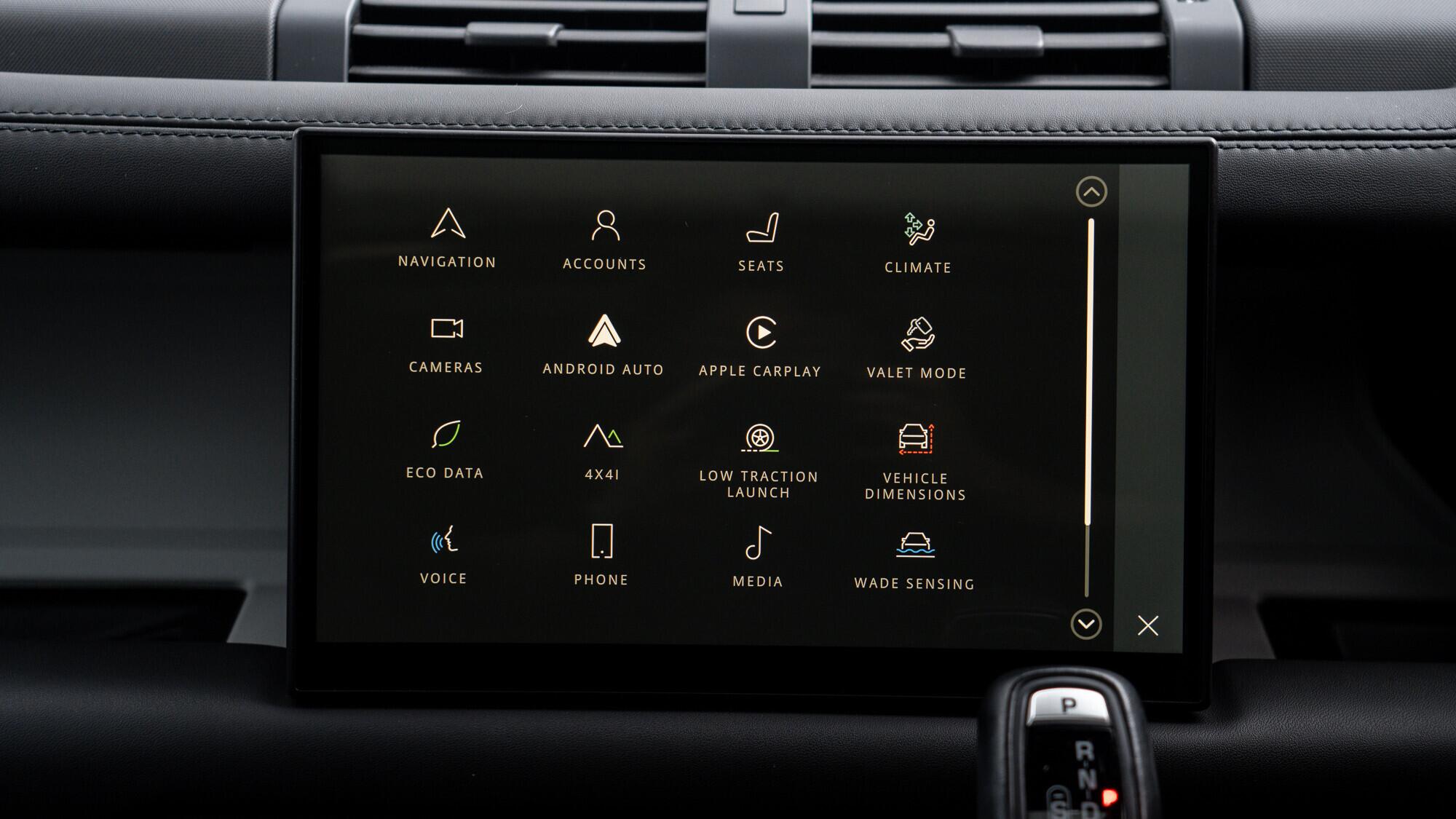 Land Rover Defender view 28
