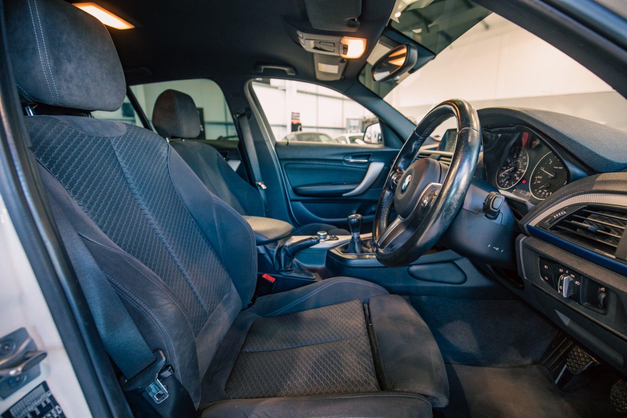 BMW 1 Series view 3