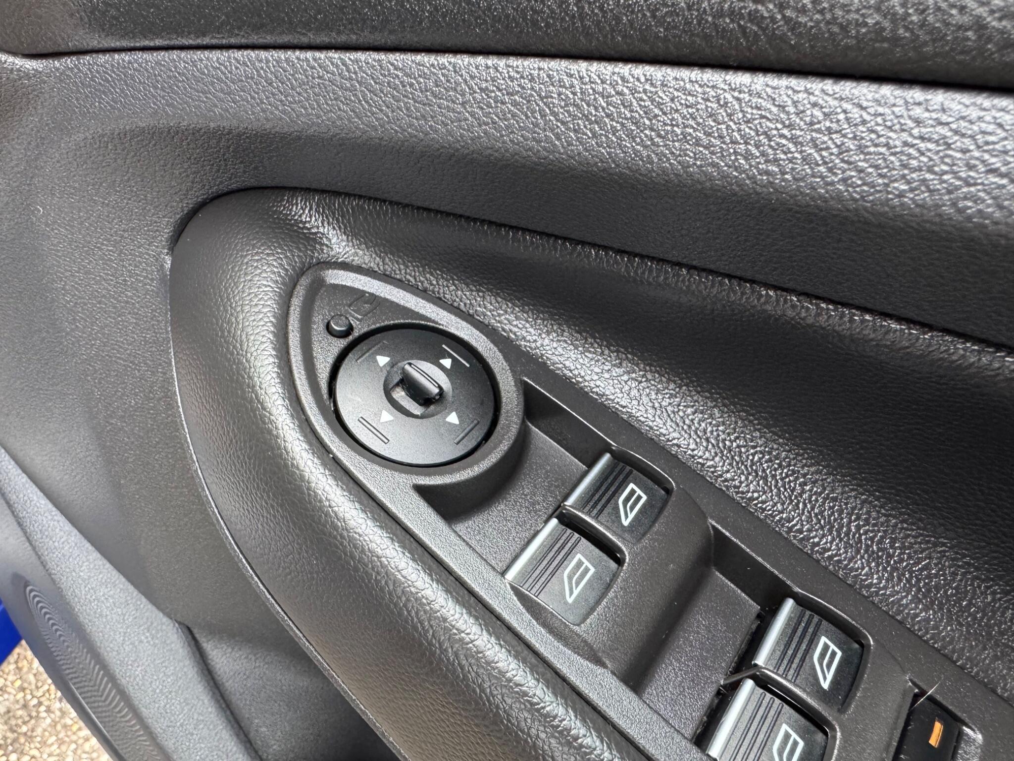 Ford Kuga view 19