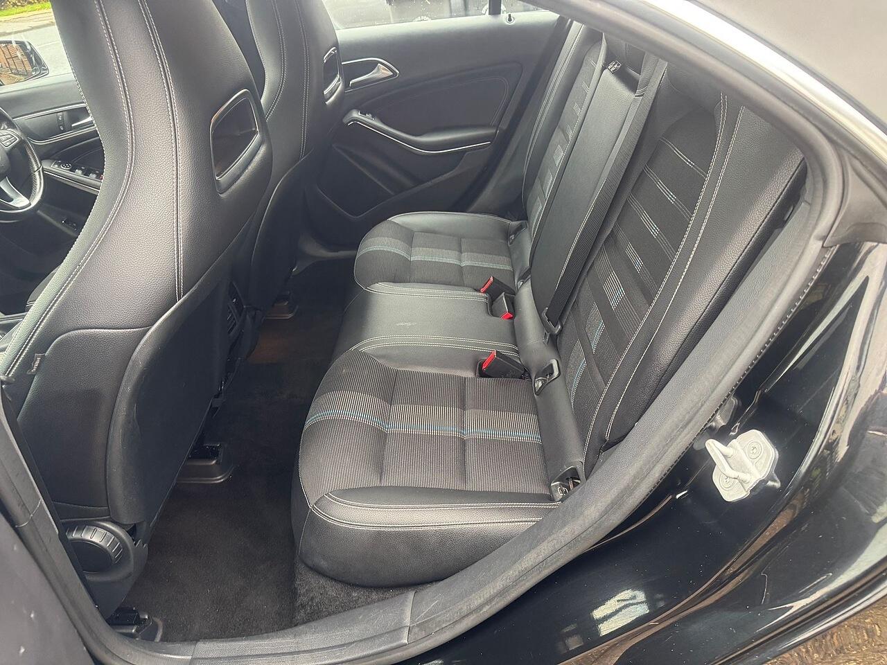 Mercedes-Benz Cla view 21