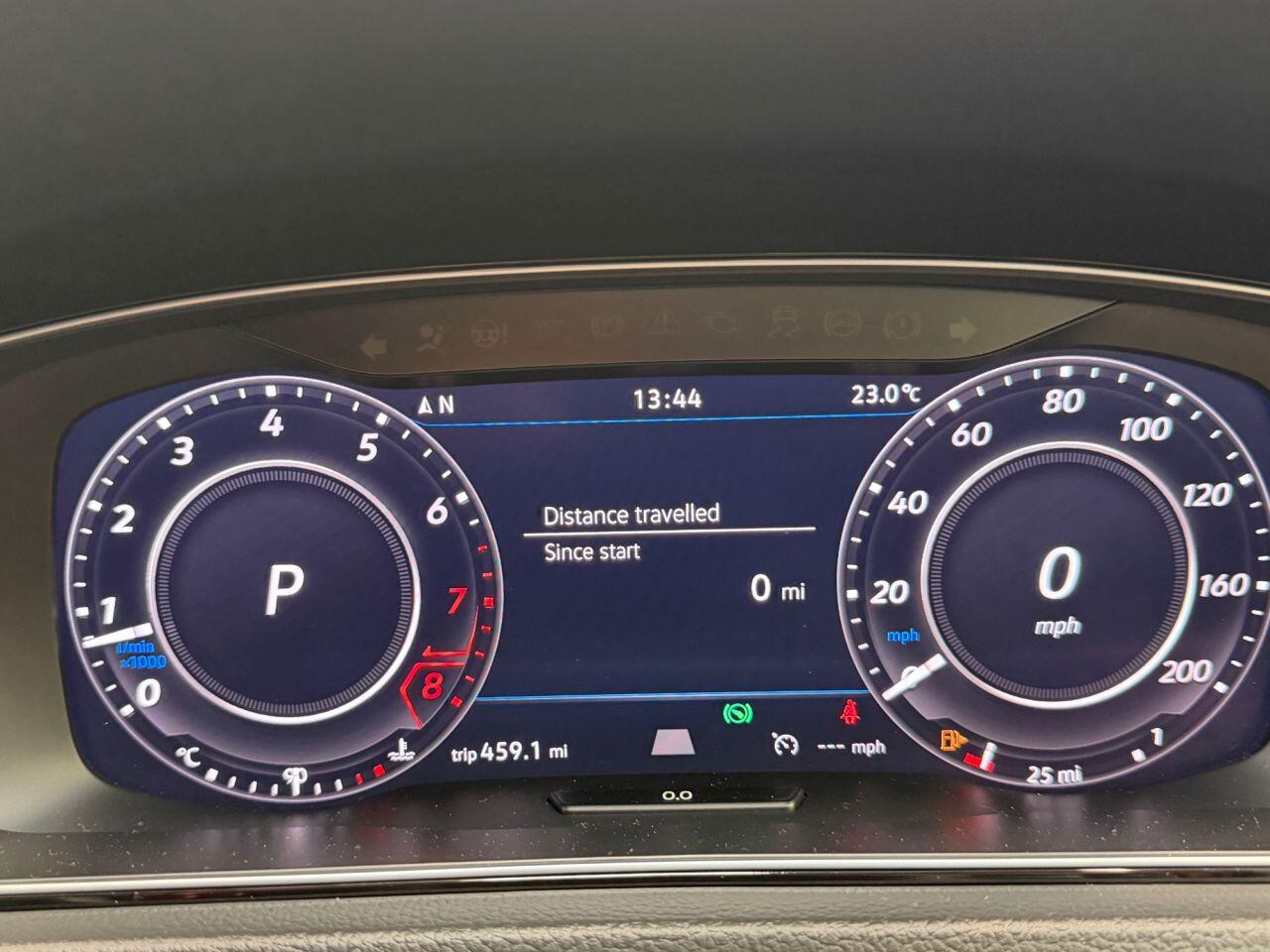 Volkswagen Golf view 52