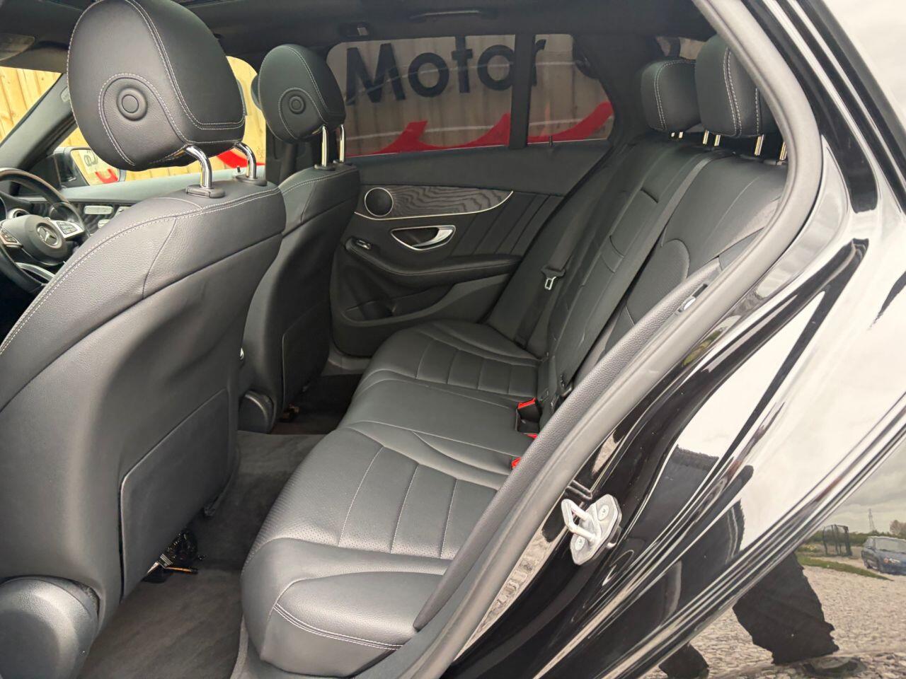 Mercedes-Benz C-Class view 21