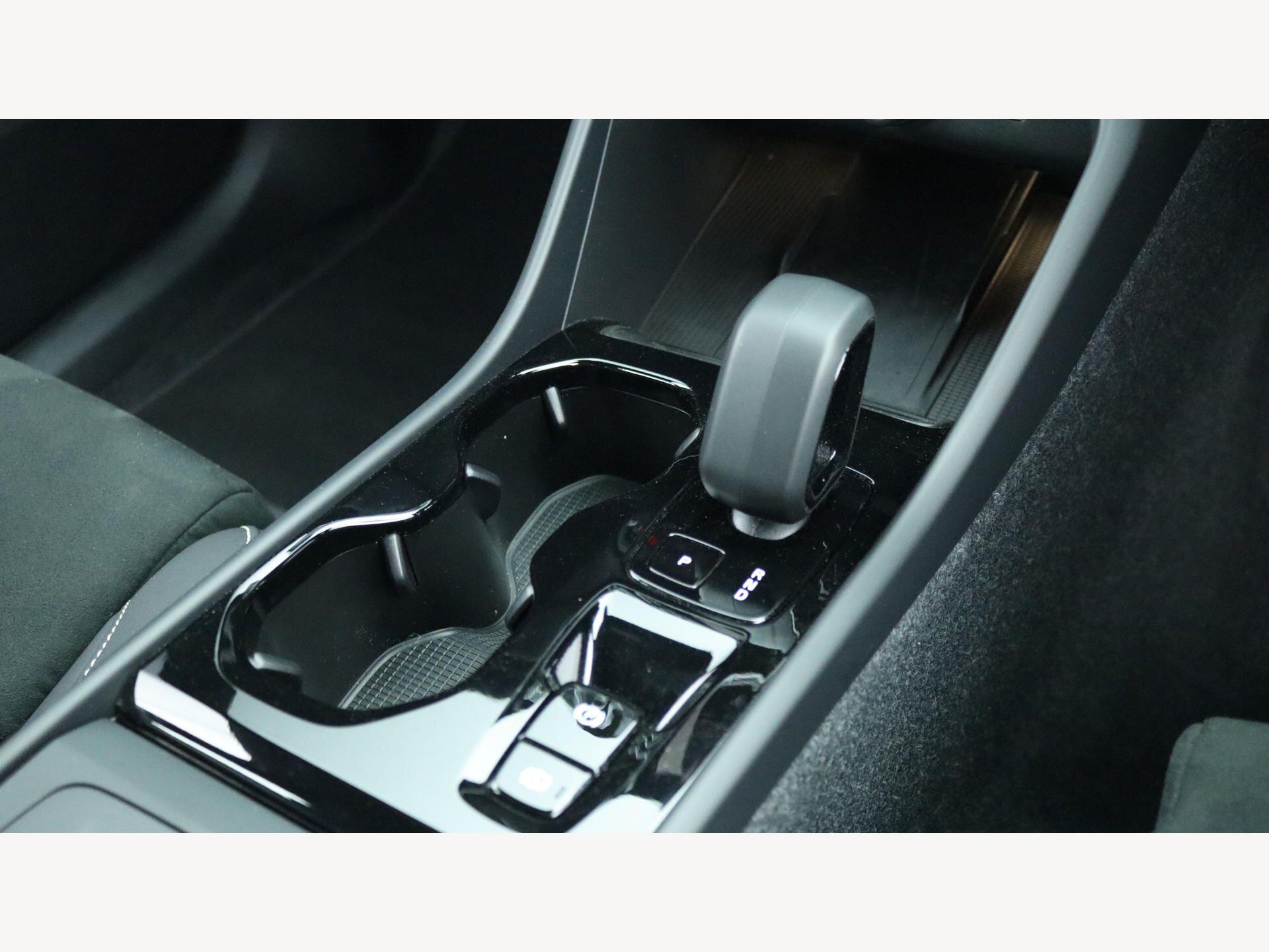 Volvo XC40 view 26