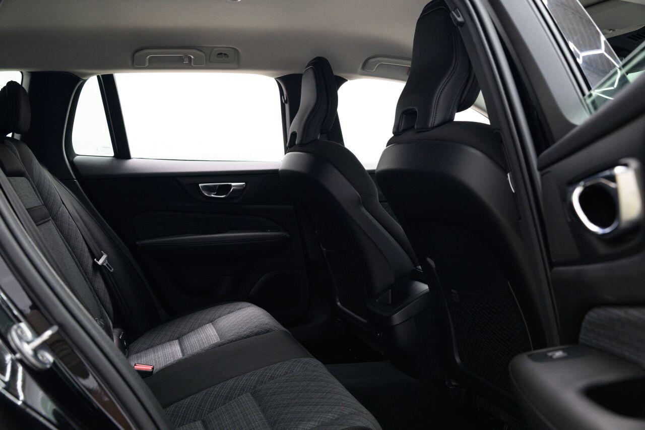 Volvo V60 view 19