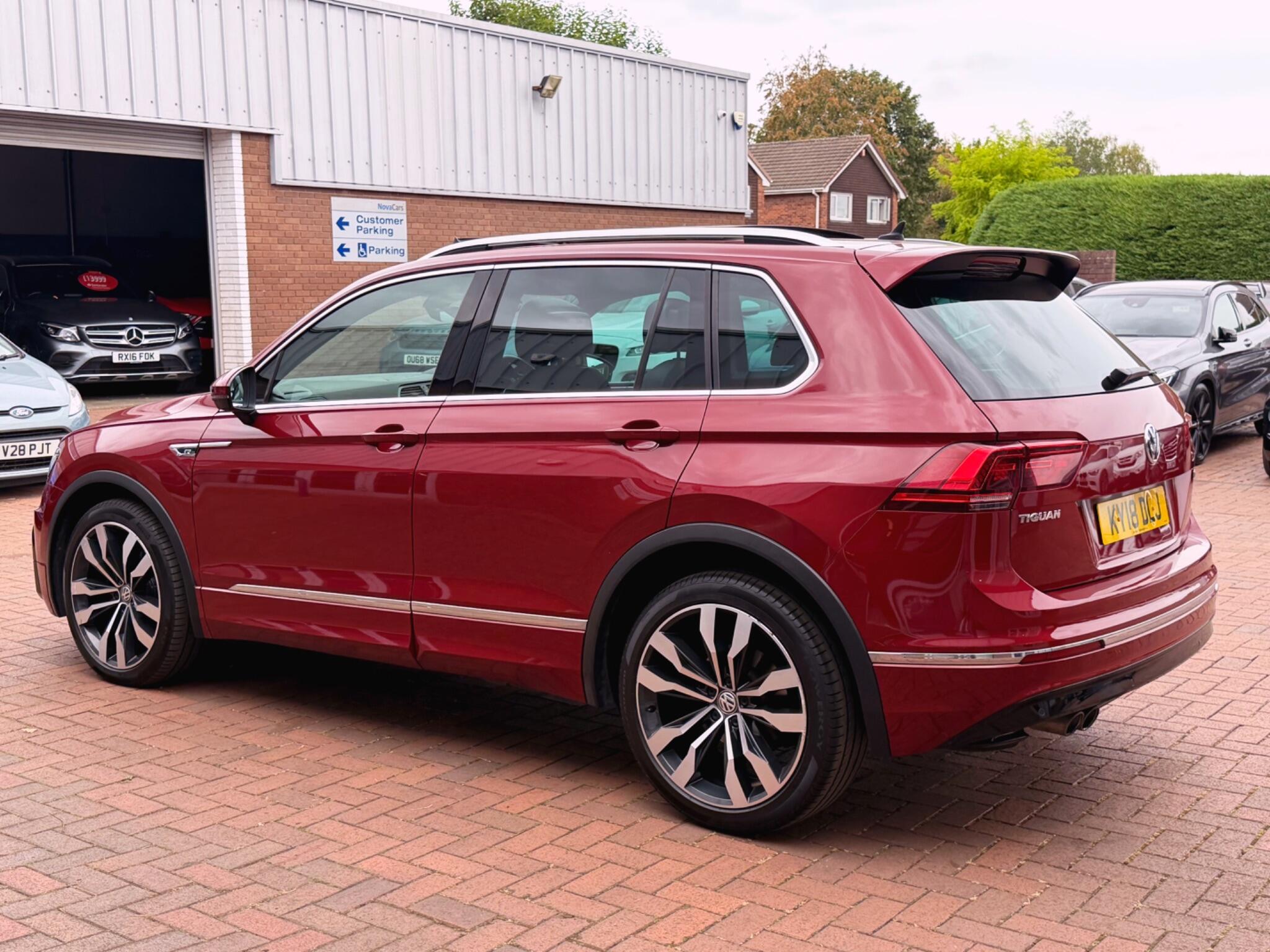 Volkswagen Tiguan view 28