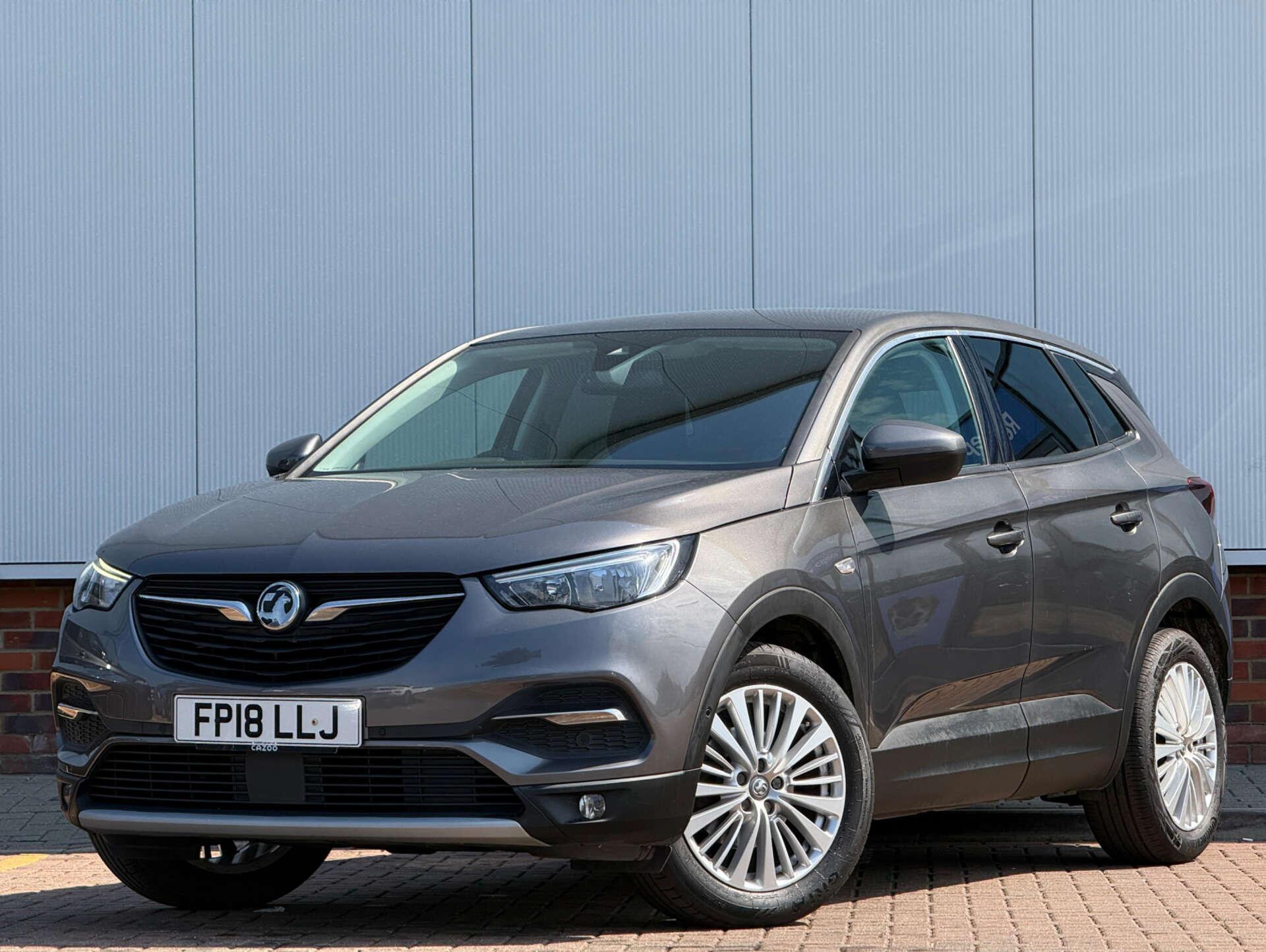 Vauxhall Grandland X view 3