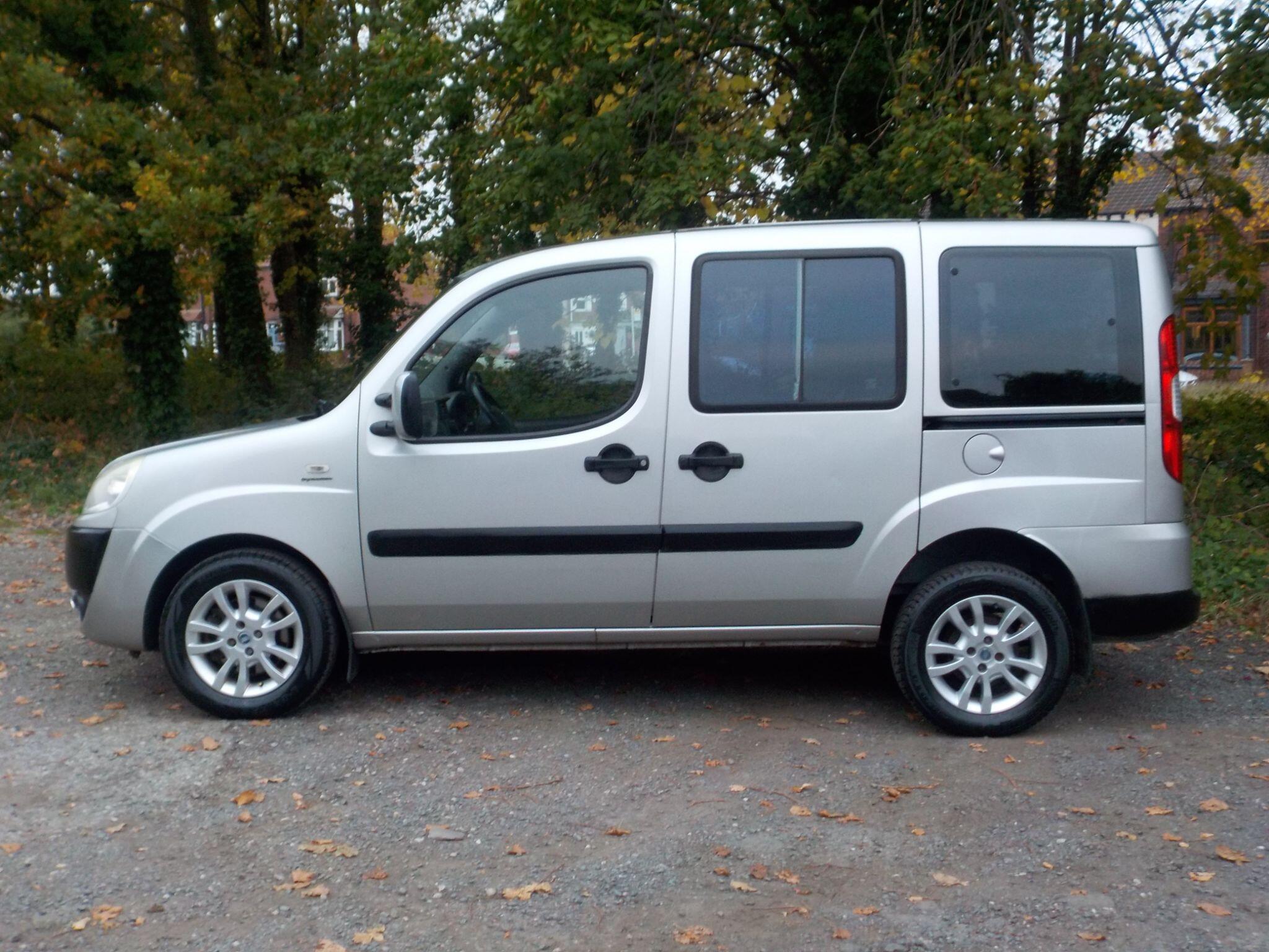 Fiat Doblo 1.9 MultiJet Dynamic 5dr