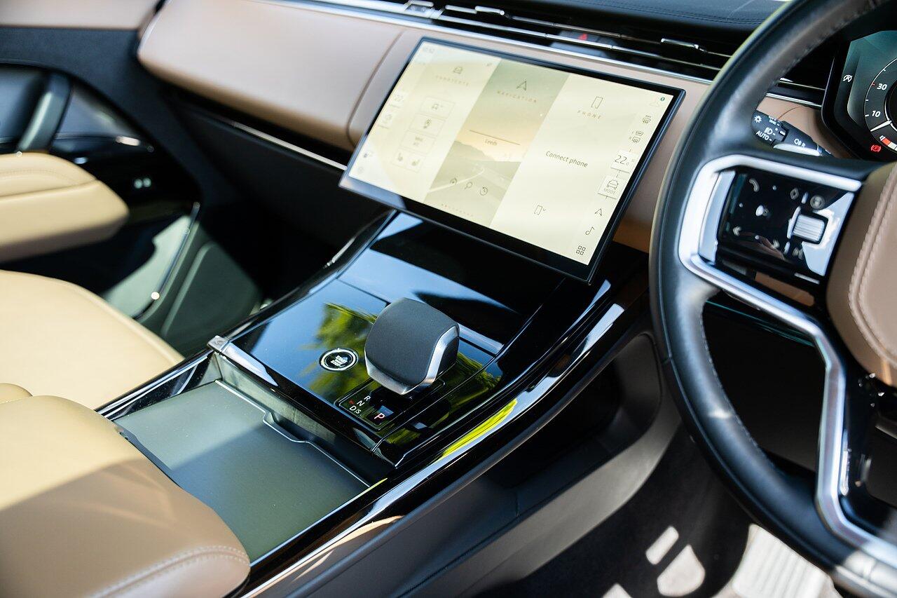 Land Rover Range Rover Sport view 36