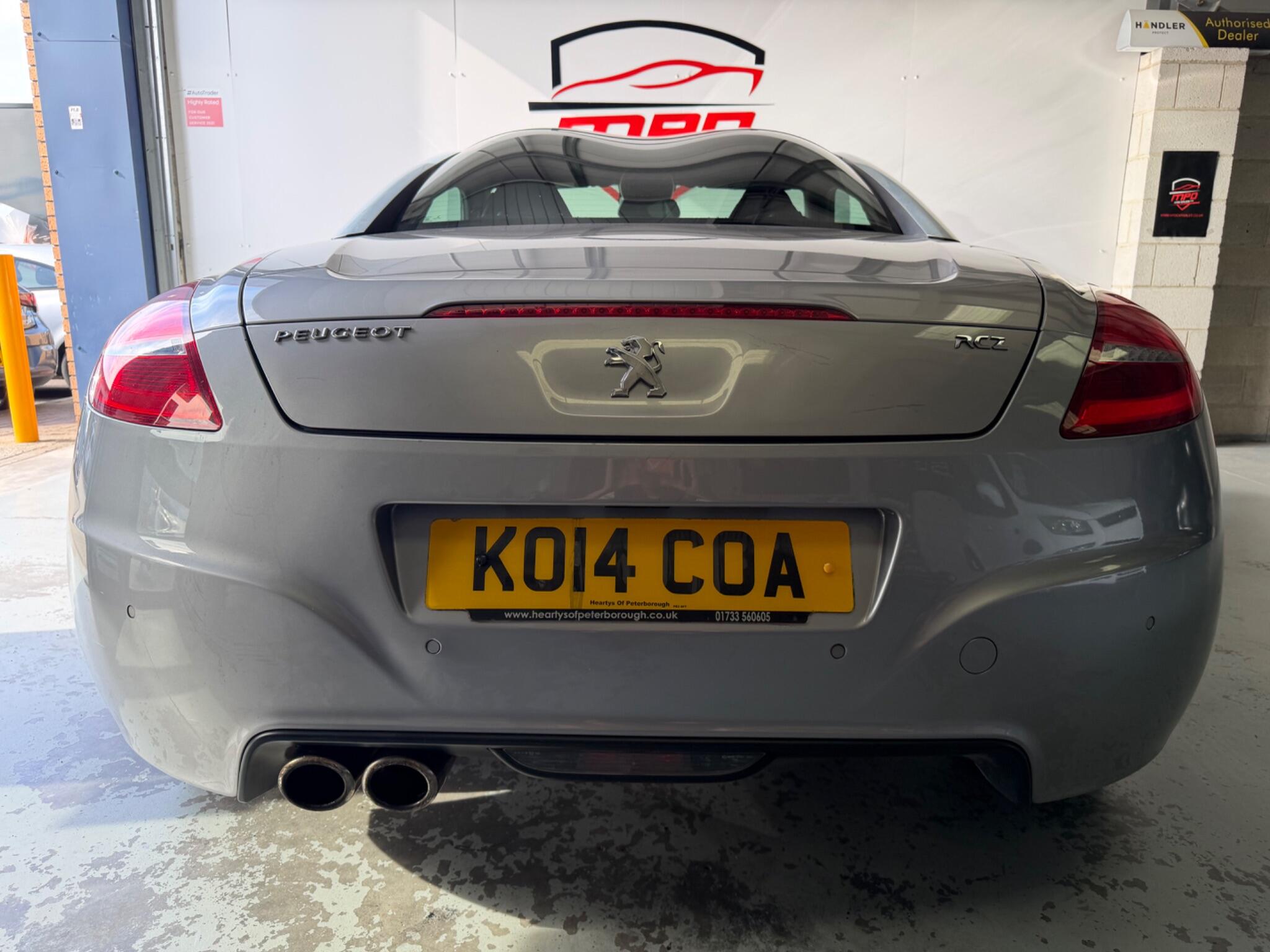 Peugeot RCZ view 32
