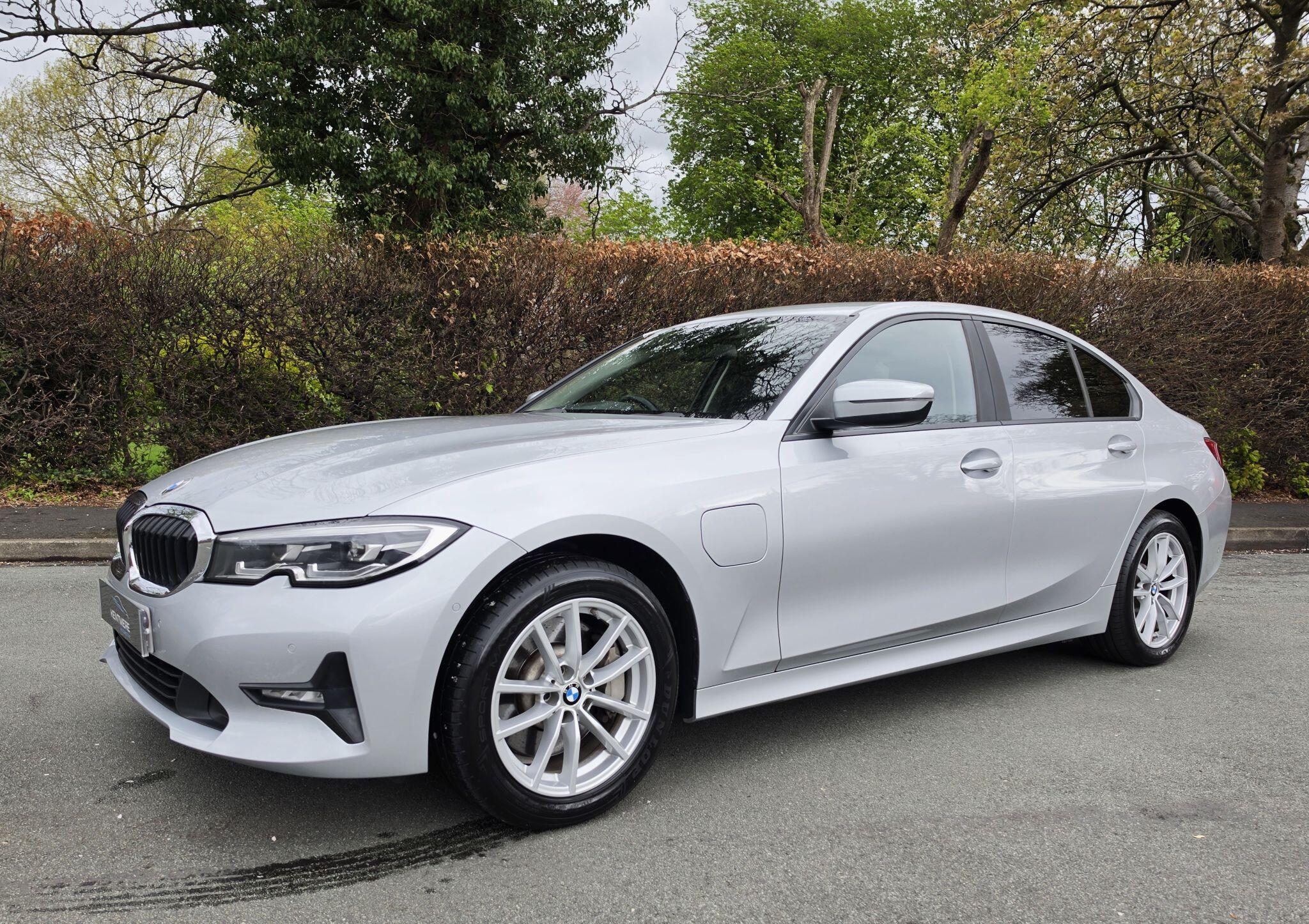 2019 BMW 3 Series 2.0 330e 12kWh SE Pro Auto Euro 6 (s/s) 4dr