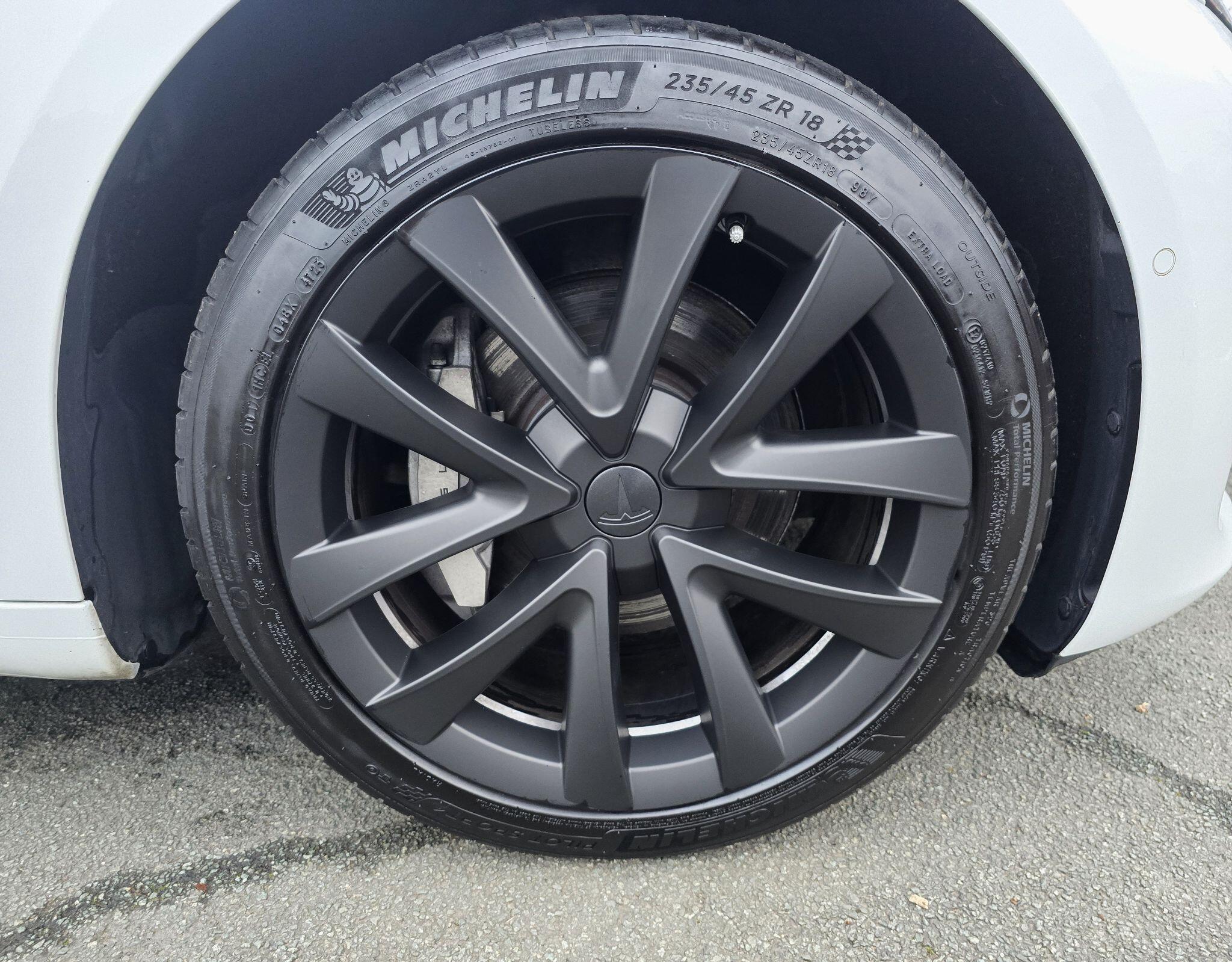 2021 Tesla Model 3 Standard Range Plus Auto RWD 4dr
