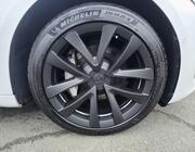 2021 Tesla Model 3 Standard Range Plus Auto RWD 4dr - Image 18