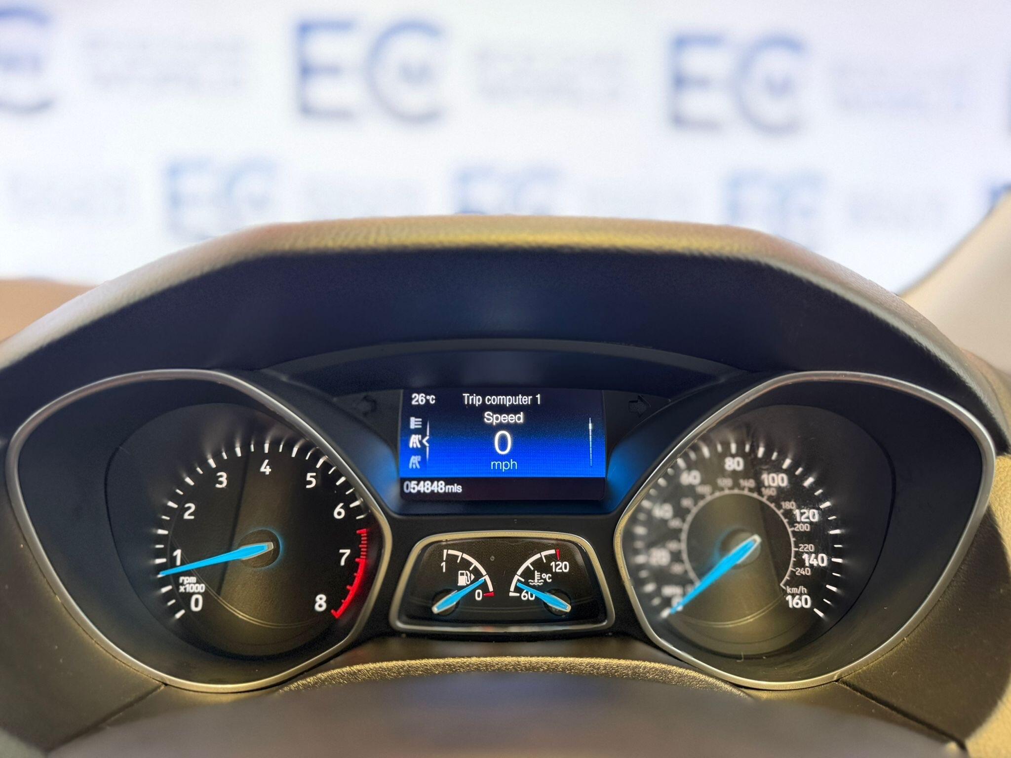 Ford Focus - photo 22