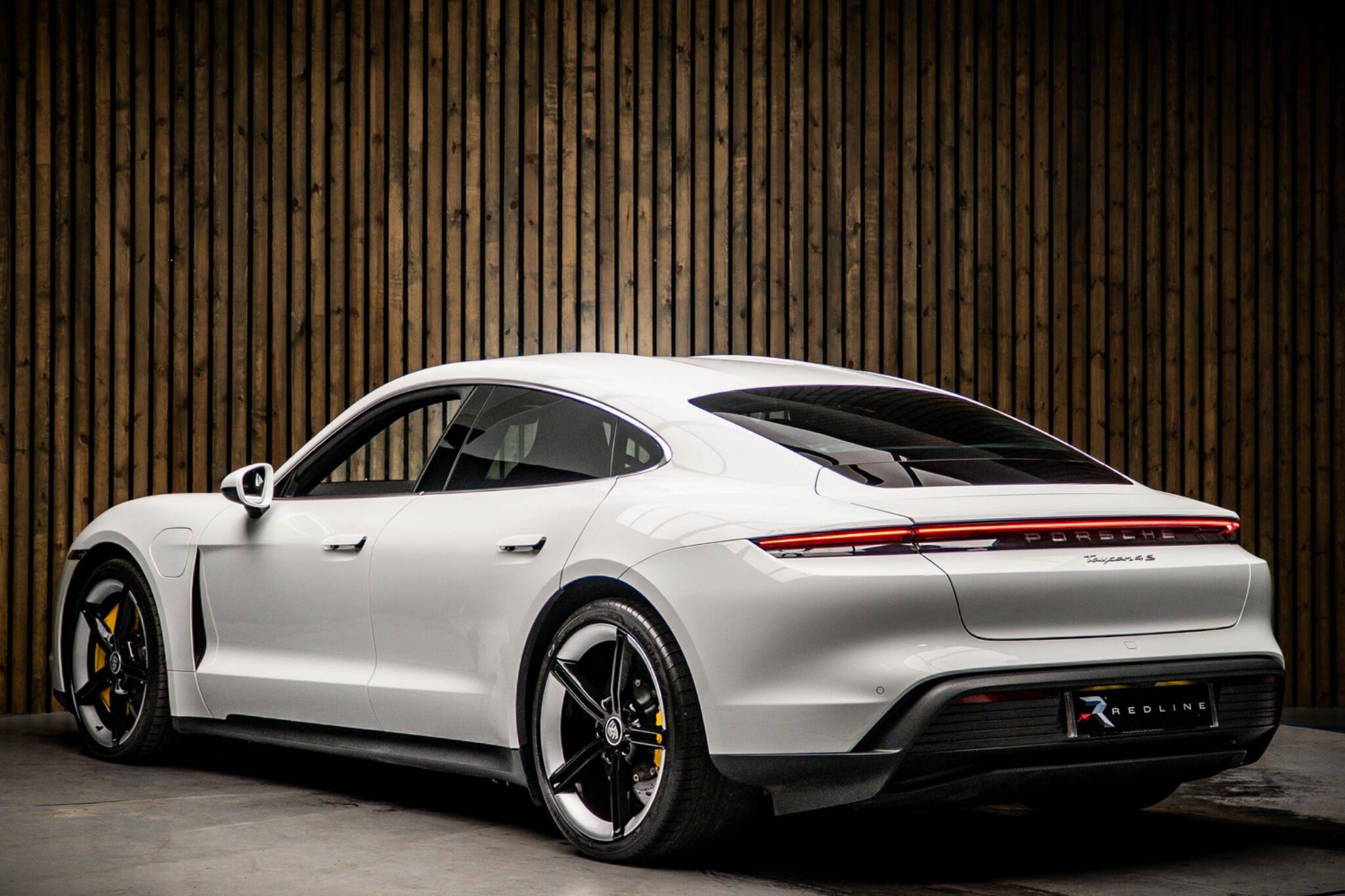 2021 PORSCHE TAYCAN Performance 79.2kWh 4S Auto 4WD 4dr 3