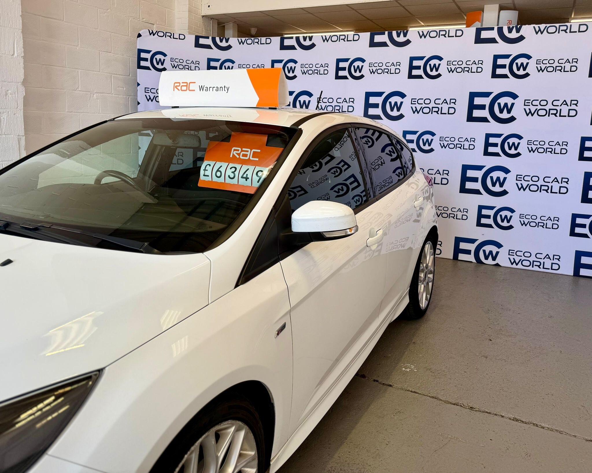 Ford Focus - photo 14