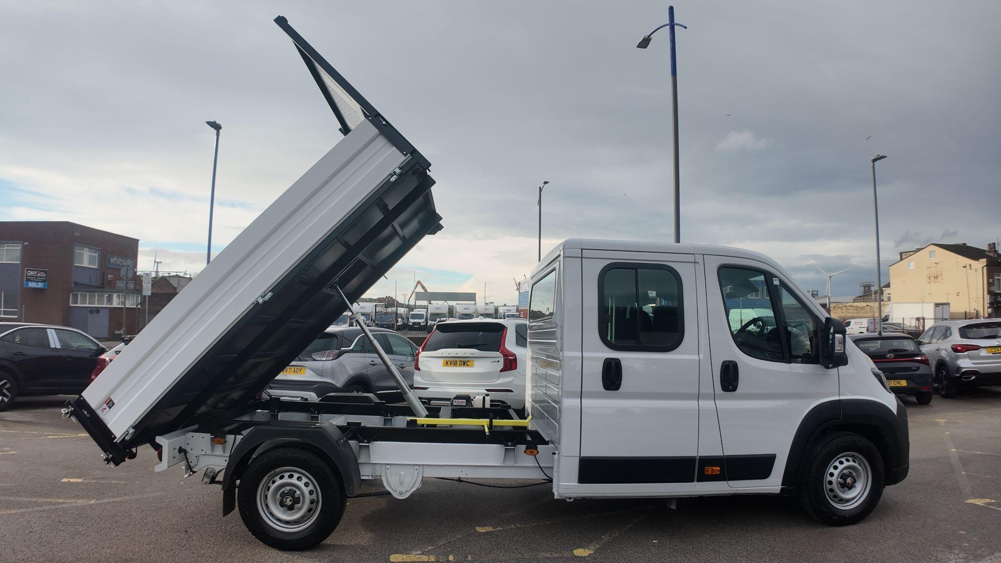 Vauxhall Movano 2.2 CDTi 3500 BiTurbo HD Prime Chassis Double Cab 4dr Diesel Manual L3 H1 Euro 6 (s/s) (140 ps)