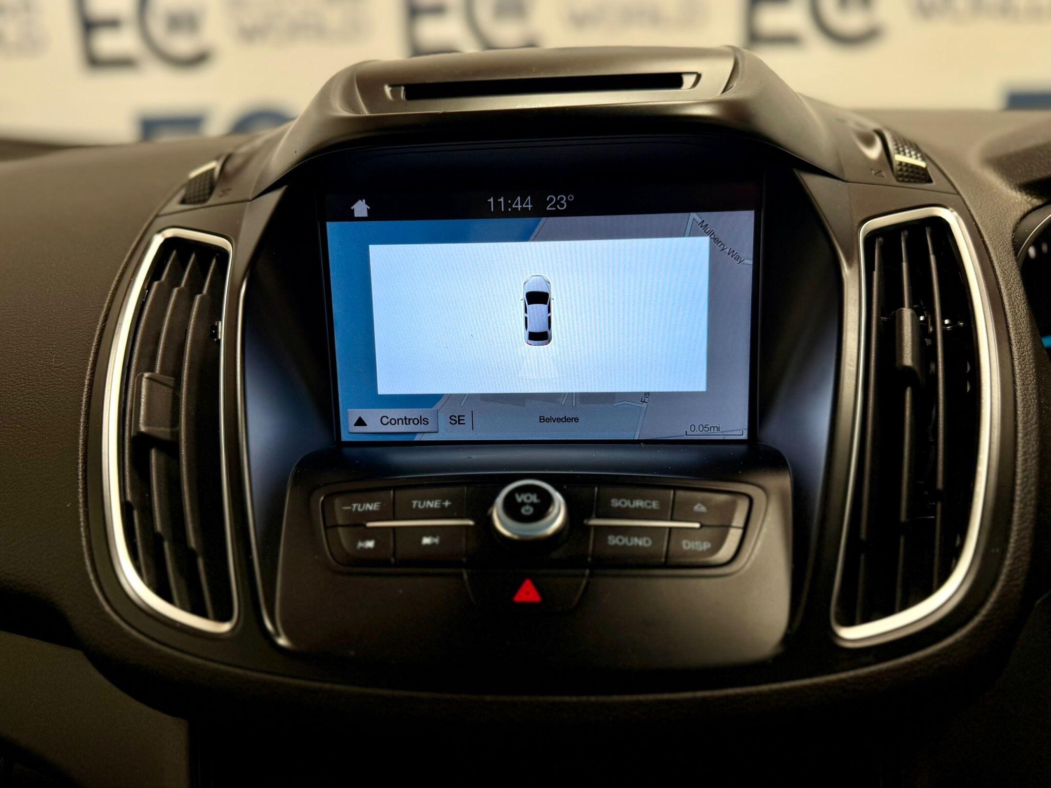Ford C-Max - photo 26