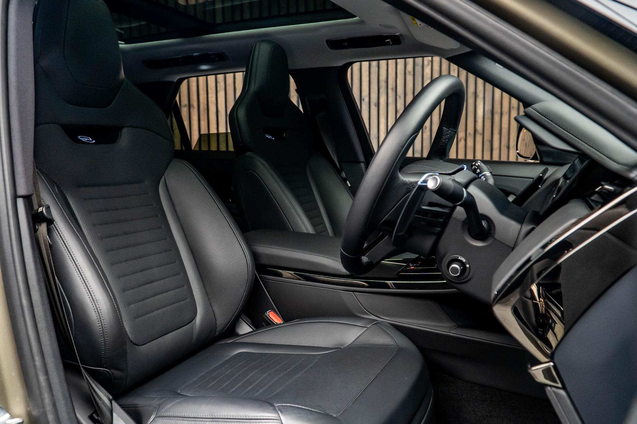 2024 LAND ROVER RANGE ROVER SPORT 4.4 P635 V8 MHEV SV Edition One Gloss Auto 4WD Euro 6 (s/s) 5dr 2