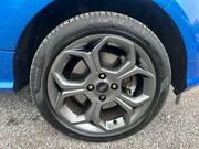 2022 Ford EcoSport 1.0T EcoBoost ST-Line Euro 6 (s/s) 5dr - Image 13