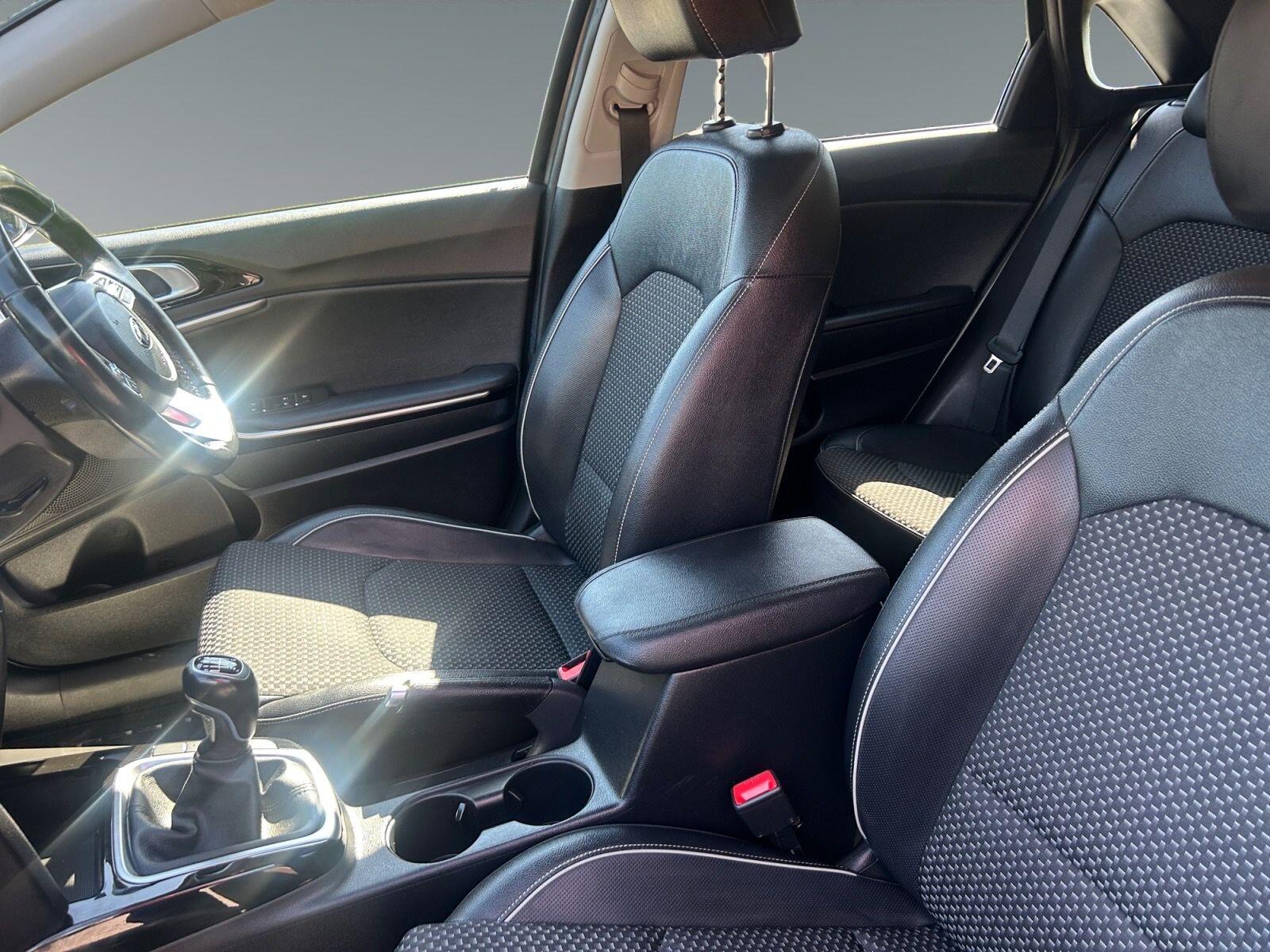2021 Kia Ceed 1.5 T-GDi 3 Euro 6 (s/s) 5dr