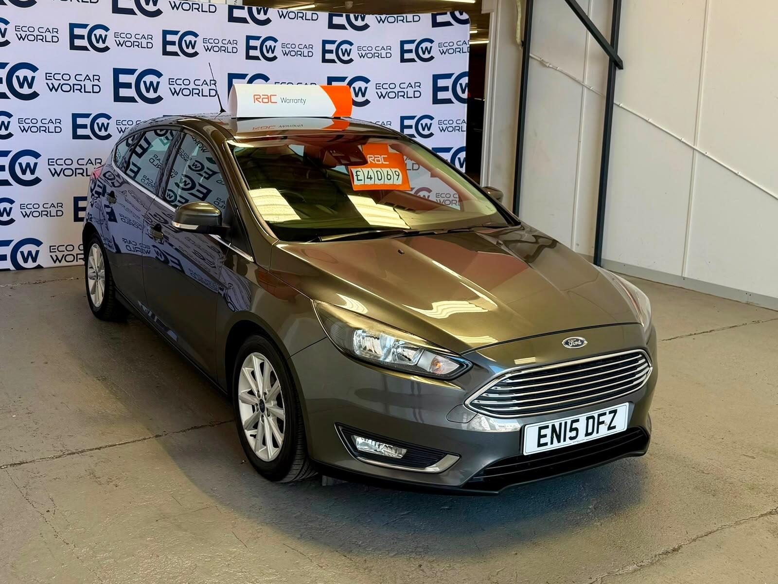 Ford Focus - photo 2