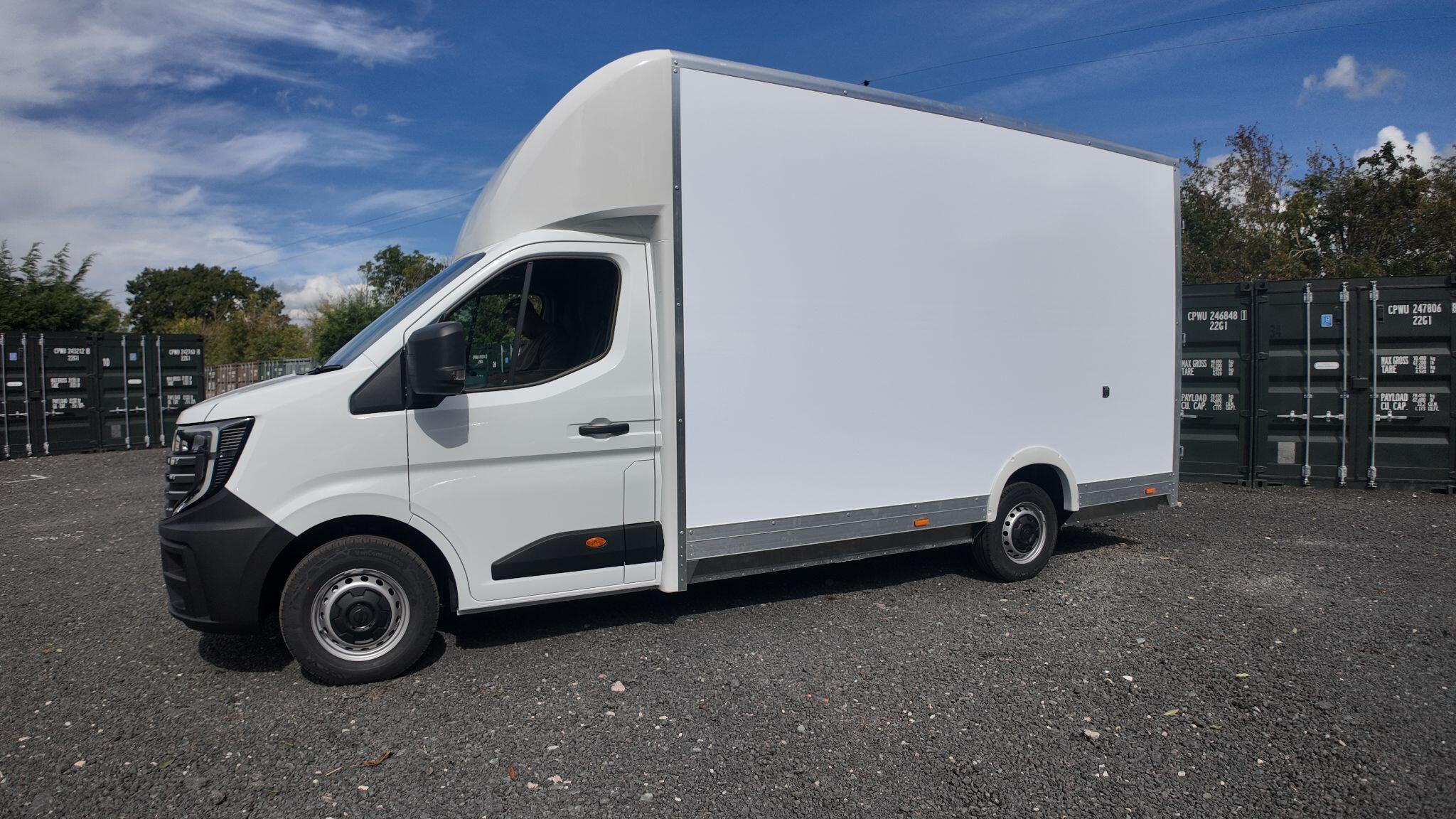 Nissan Interstar 2.0 dCi 35 Acenta L3 Euro 6 (s/s) 2dr